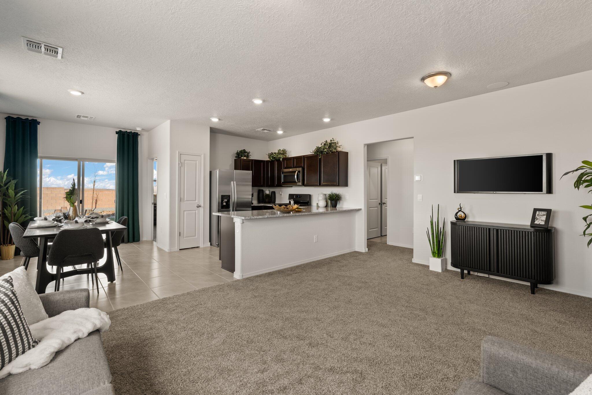 1437 Vista Grande Loop NE