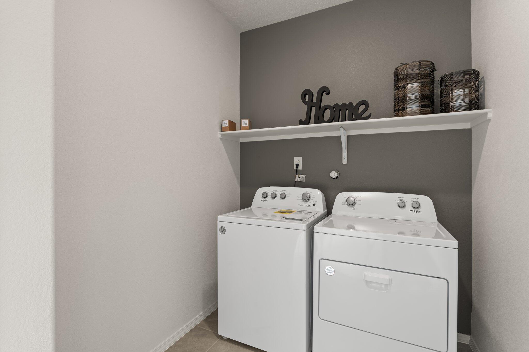 1437 Vista Grande Loop NE