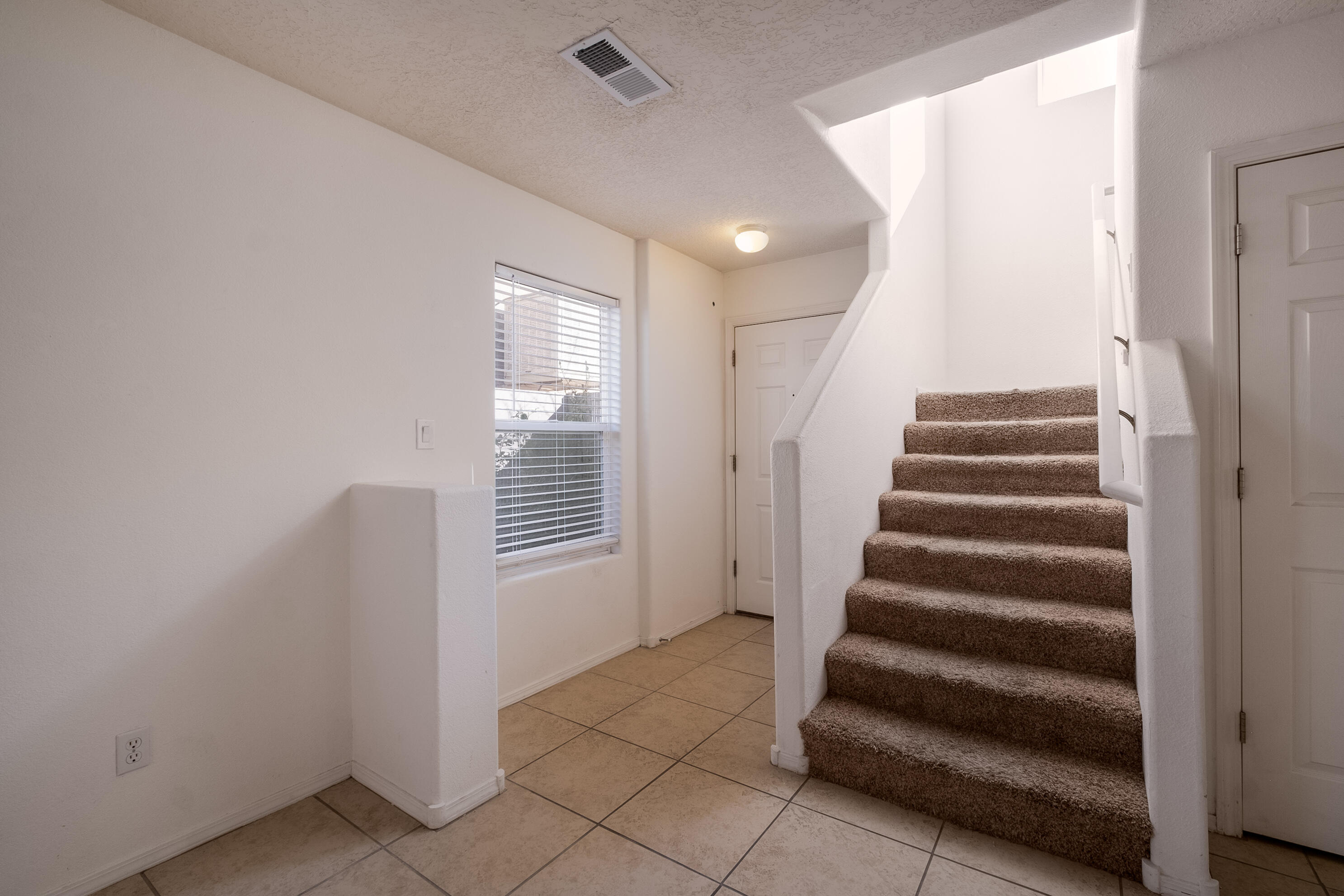 8612 Gunnison Place NW
