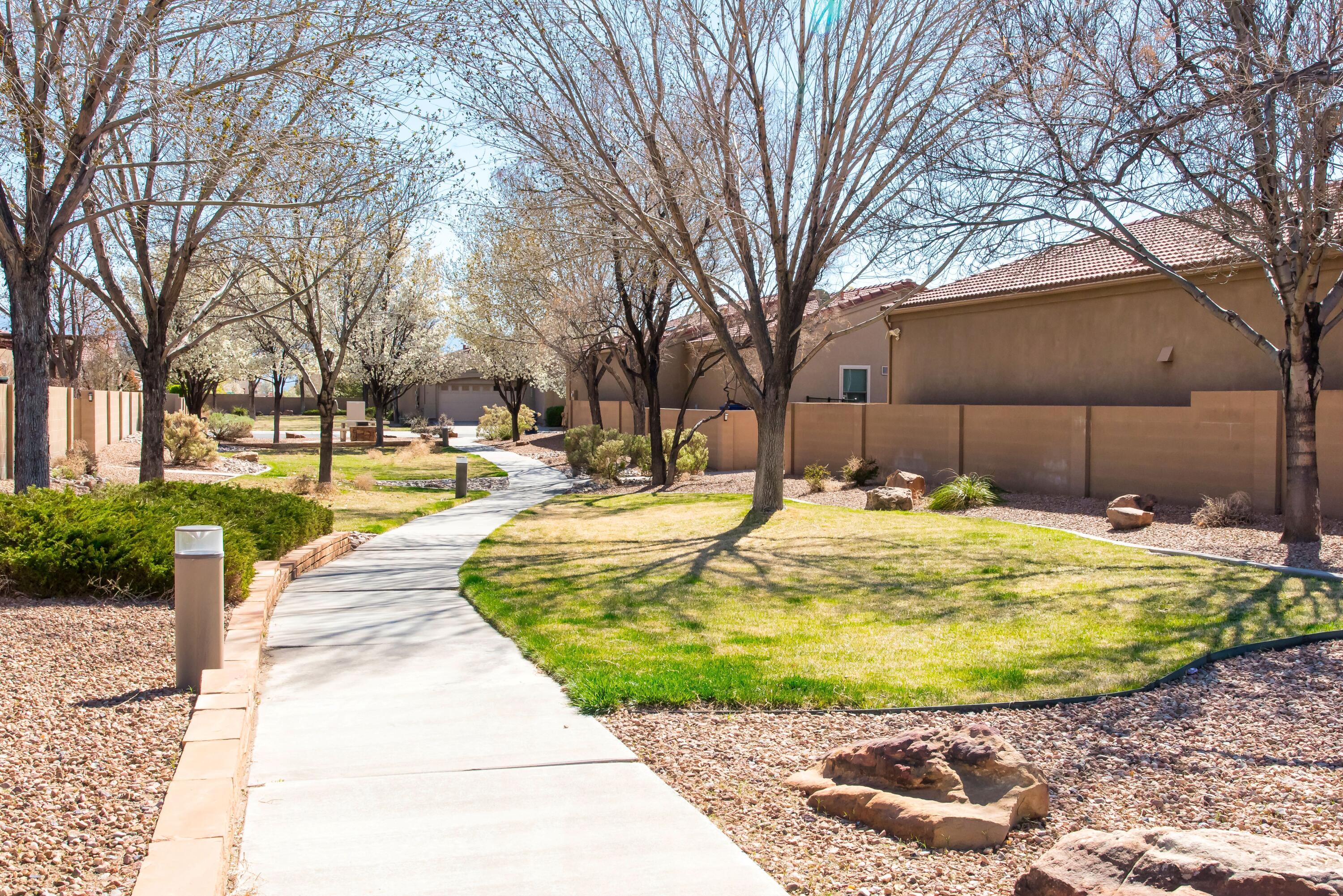 3809 Fox Sparrow Trail NW