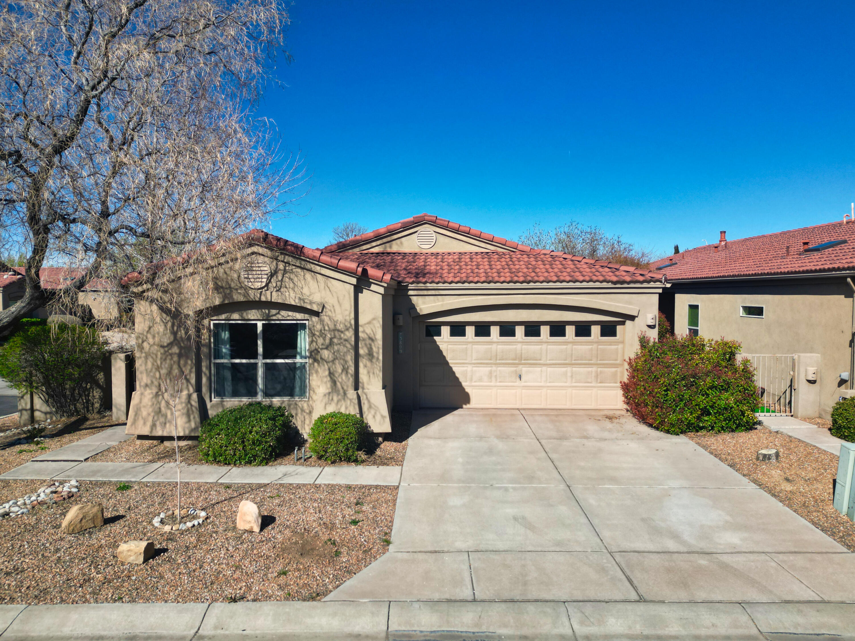 3809 Fox Sparrow Trail NW
