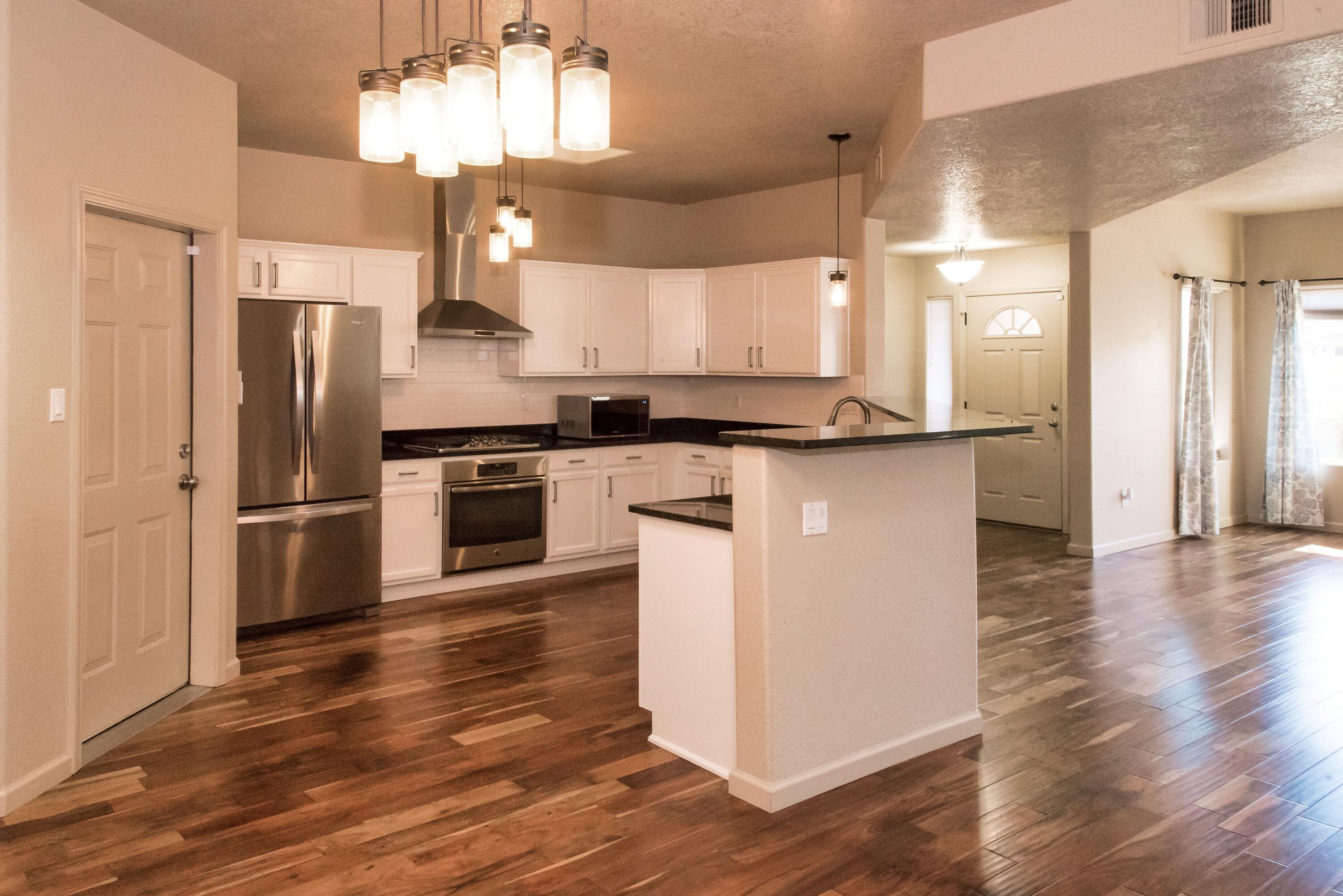 3809 Fox Sparrow Trail NW