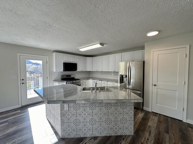 325 Cloud View Avenue SW
