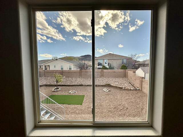 325 Cloud View Avenue SW