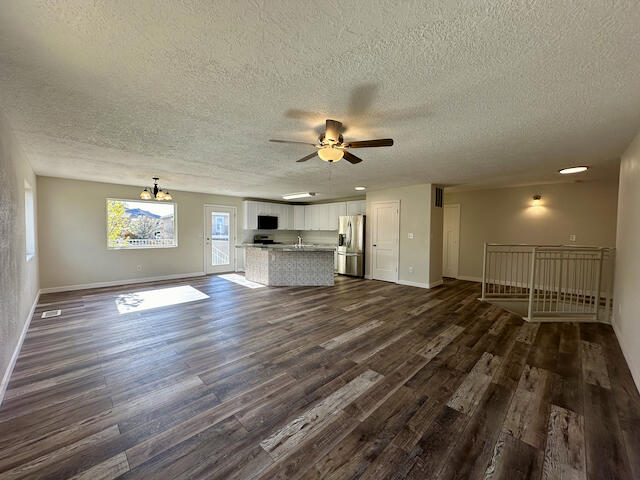 325 Cloud View Avenue SW