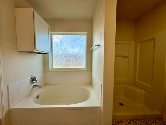 325 Cloud View Avenue SW