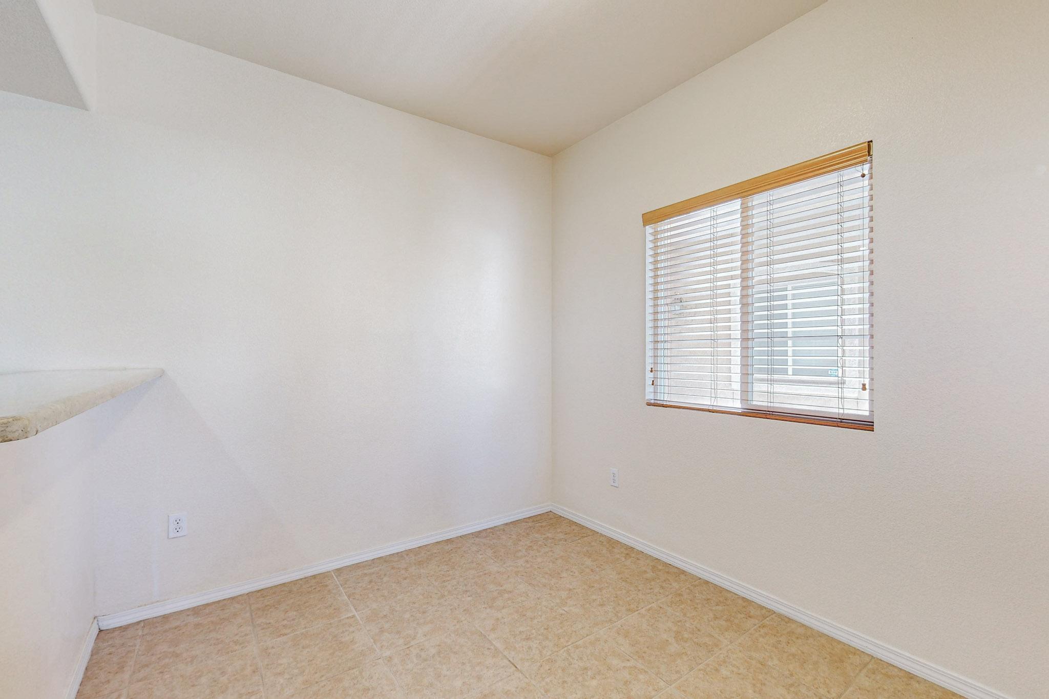6800 Vista Del Norte Drive NE 2716