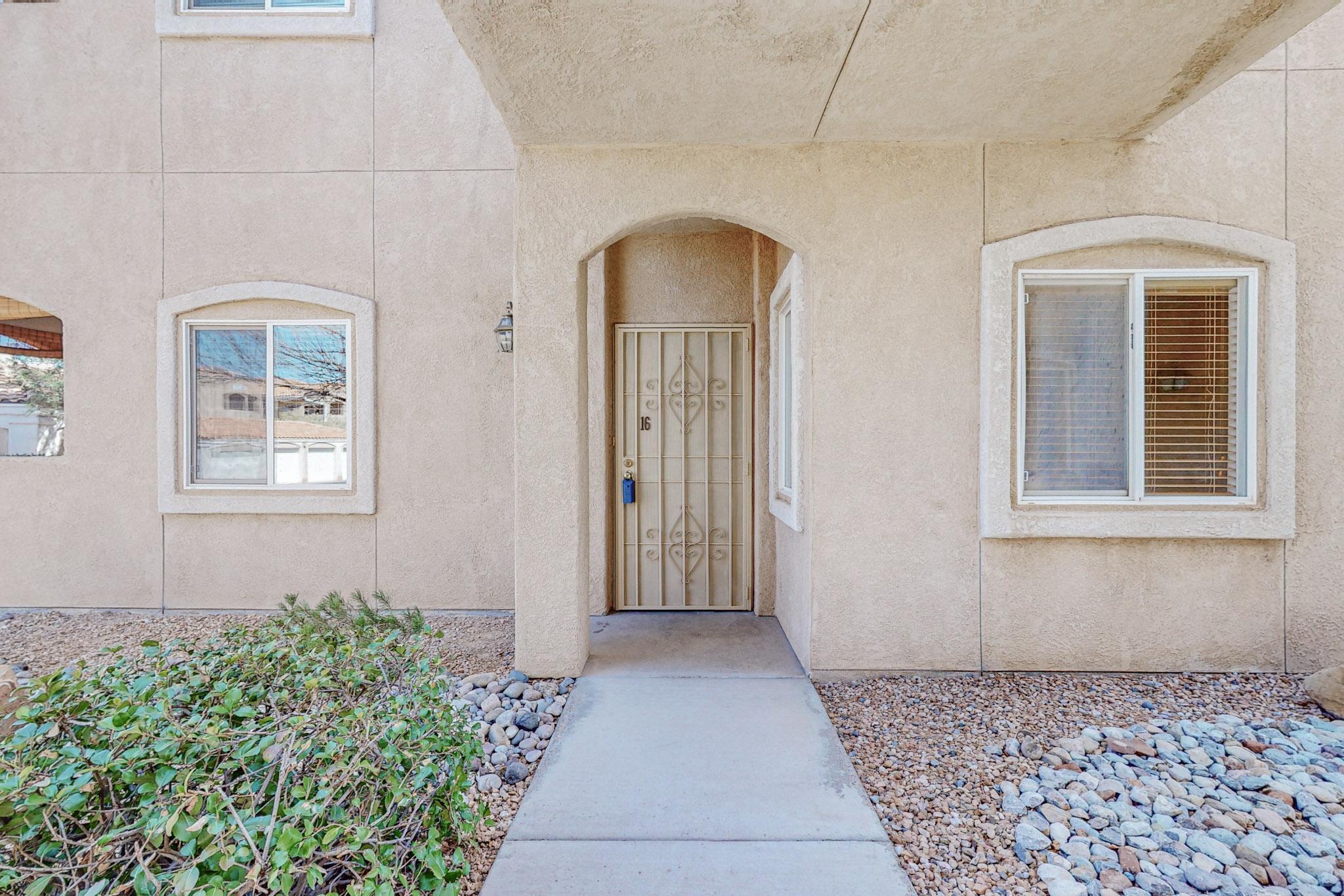 6800 Vista Del Norte Drive NE 2716