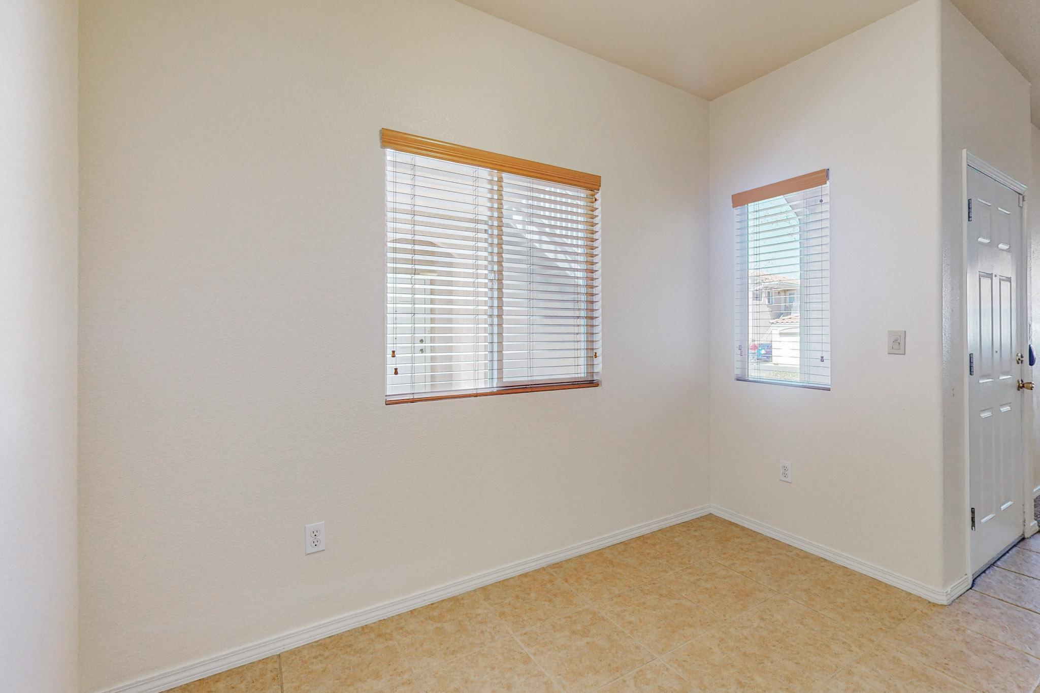 6800 Vista Del Norte Drive NE 2716