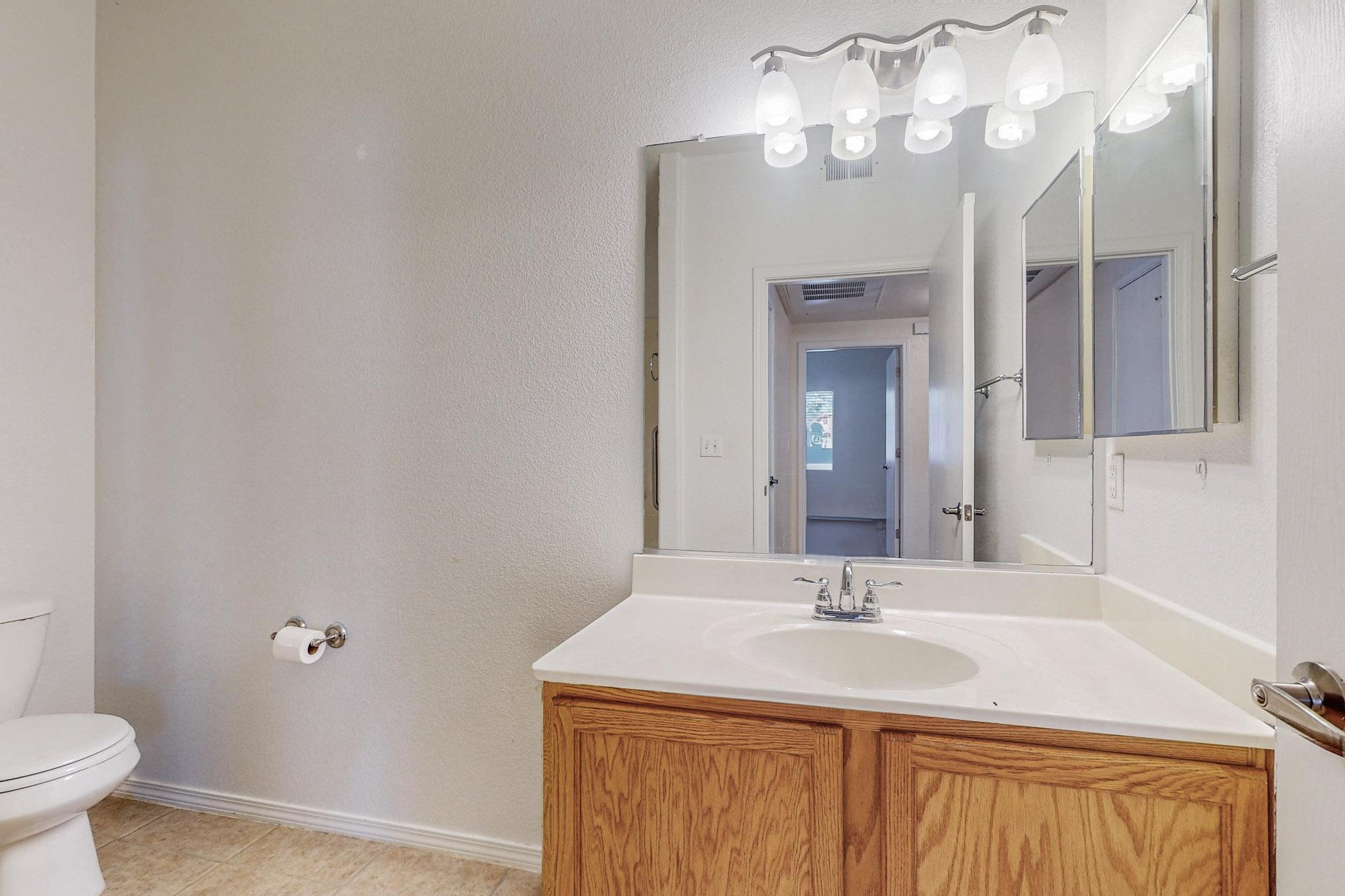 6800 Vista Del Norte Drive NE 2716