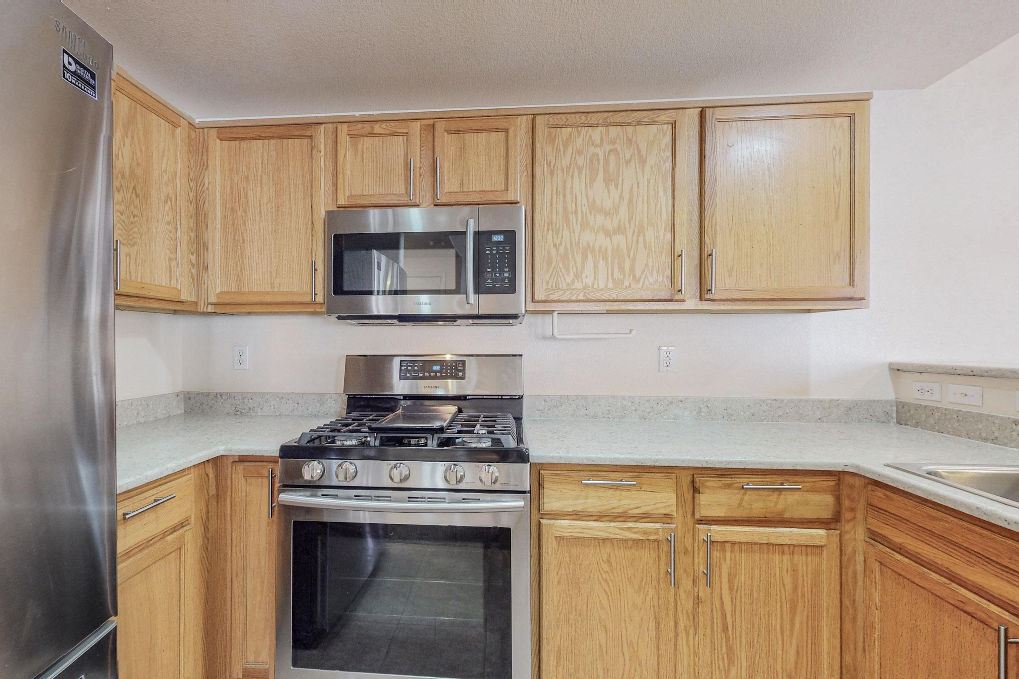 6800 Vista Del Norte Drive NE 2716