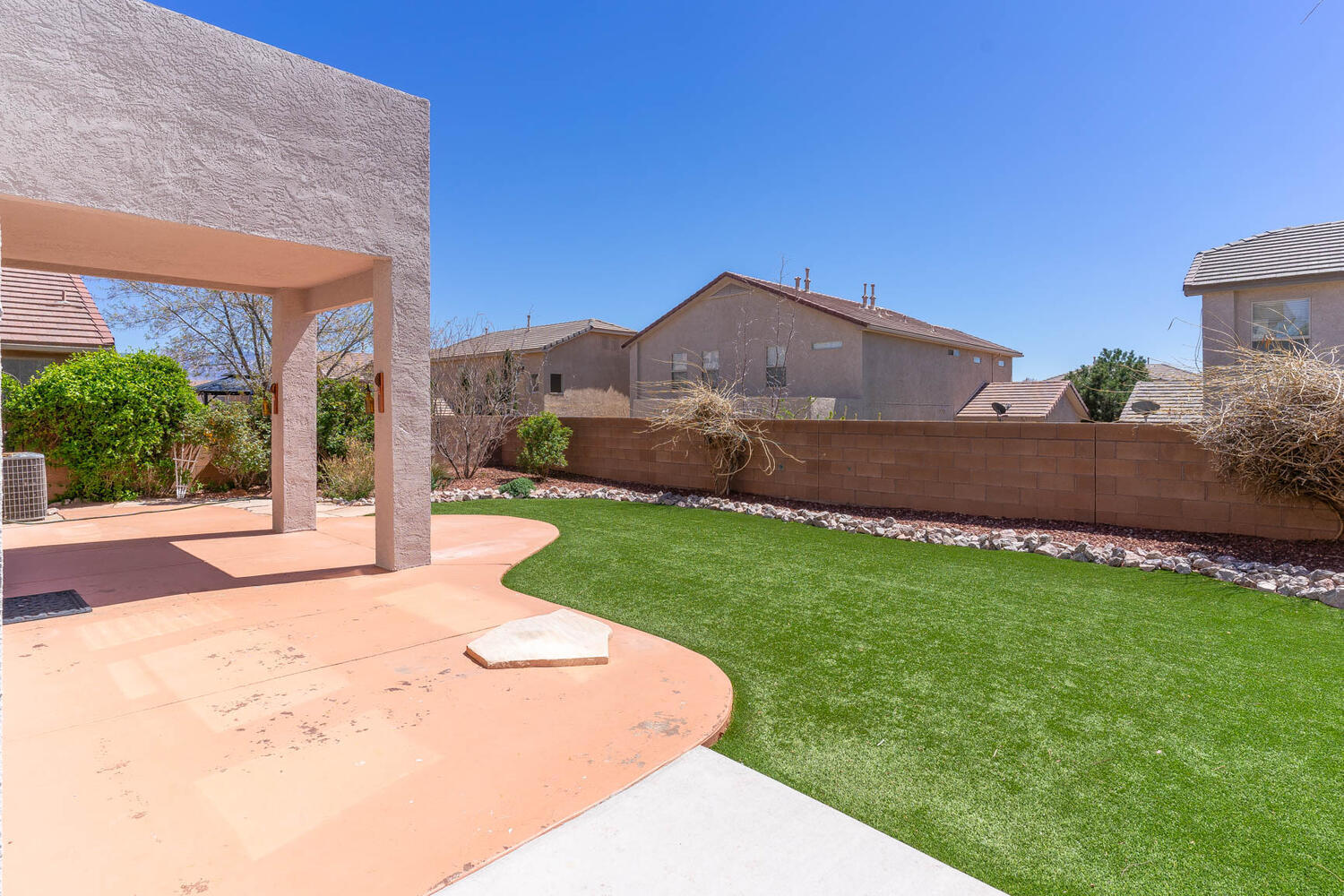 1022 Toscana Drive SE
