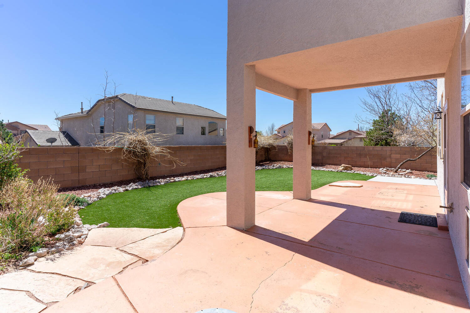 1022 Toscana Drive SE