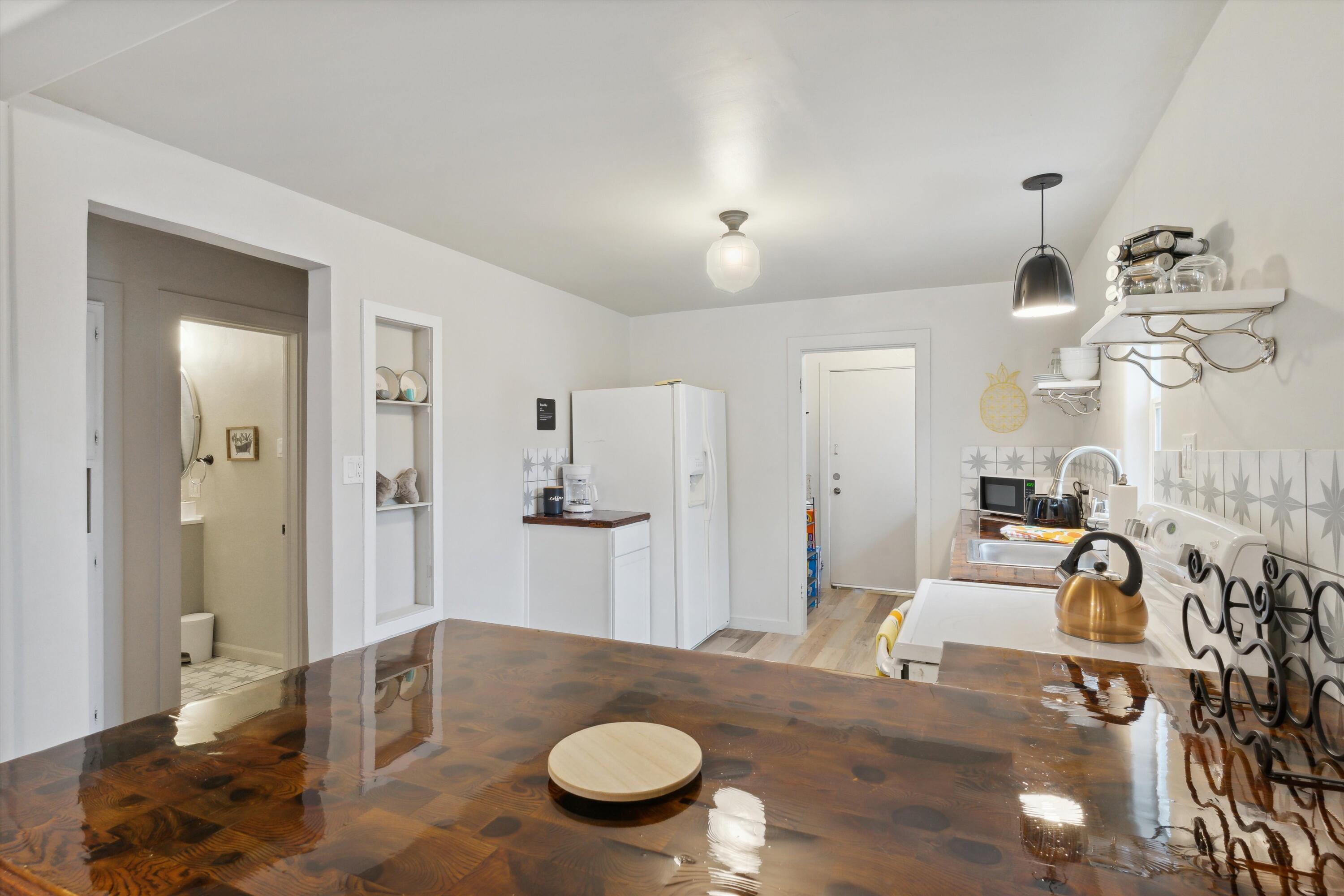4113 6th Street NW Abc