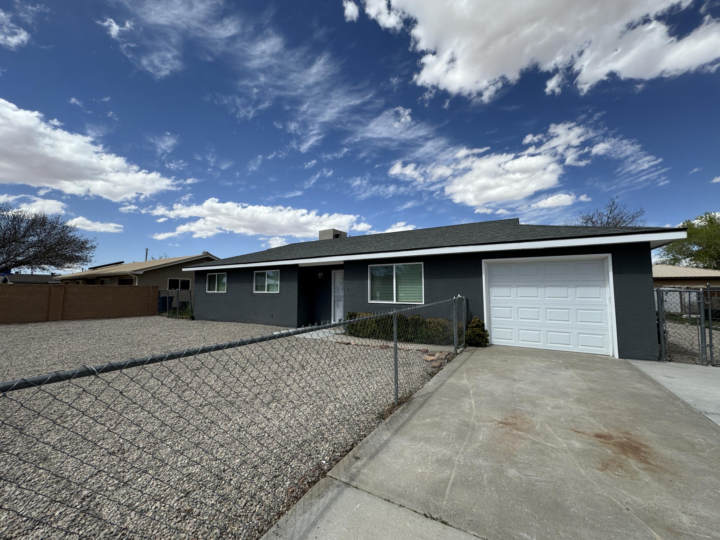 346 Teles Street SW