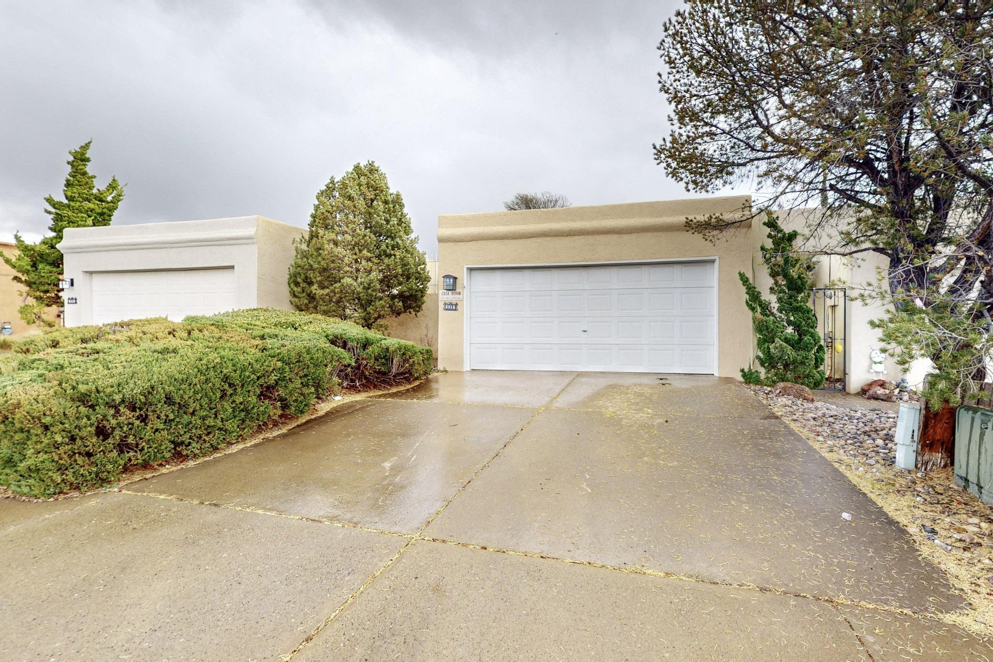 5816 Knollwood Drive NE