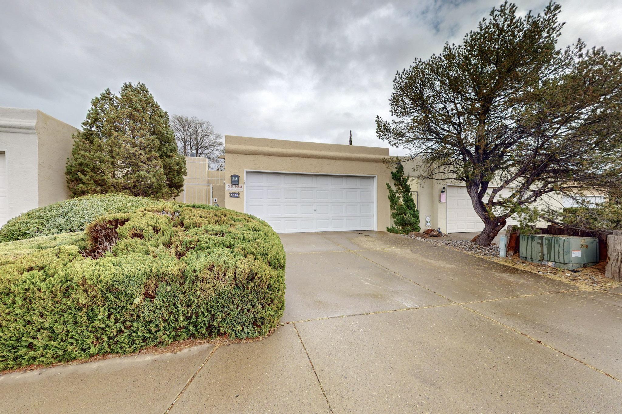5816 Knollwood Drive NE