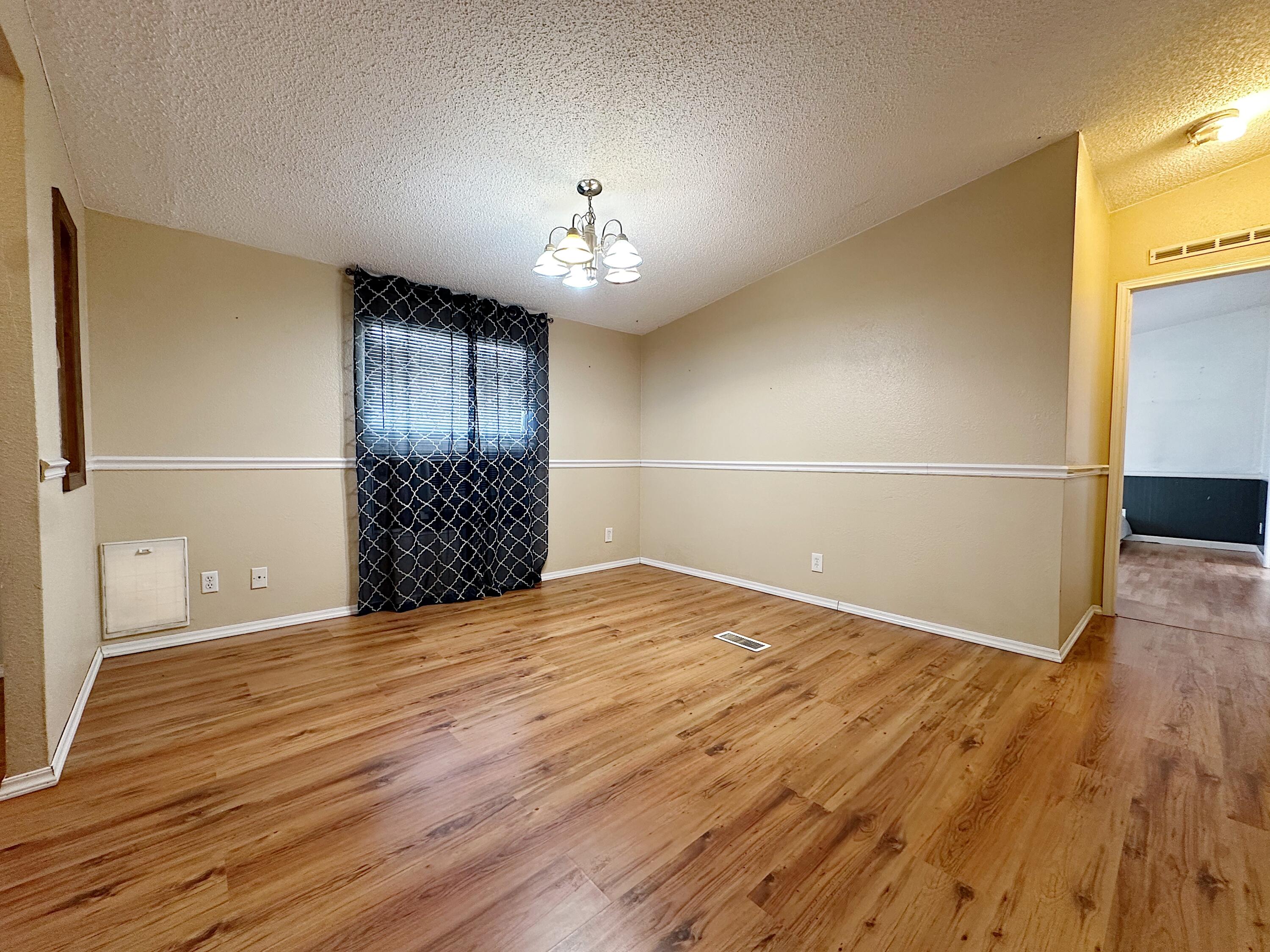 1032 Las Rosas Drive SE