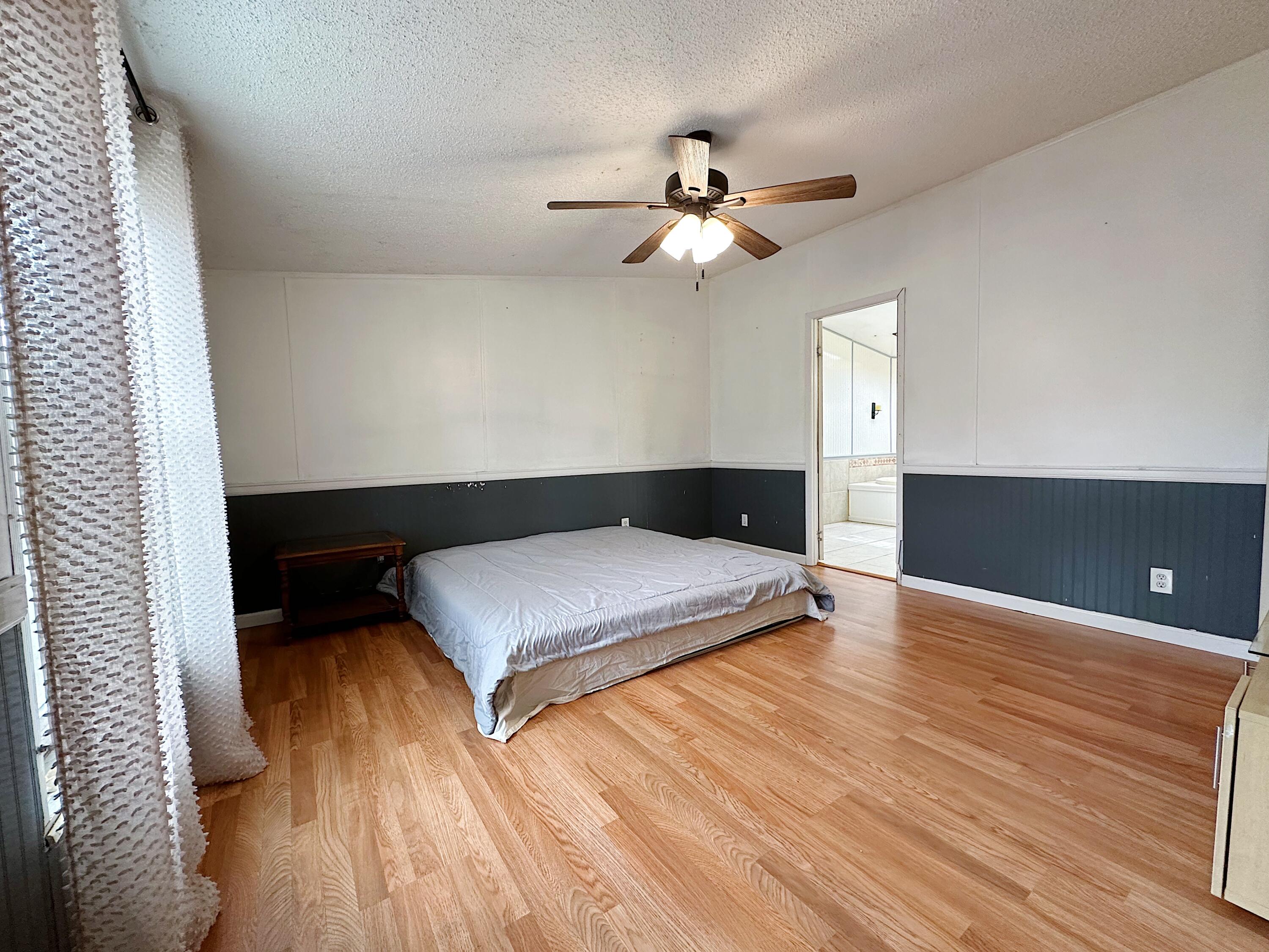 1032 Las Rosas Drive SE