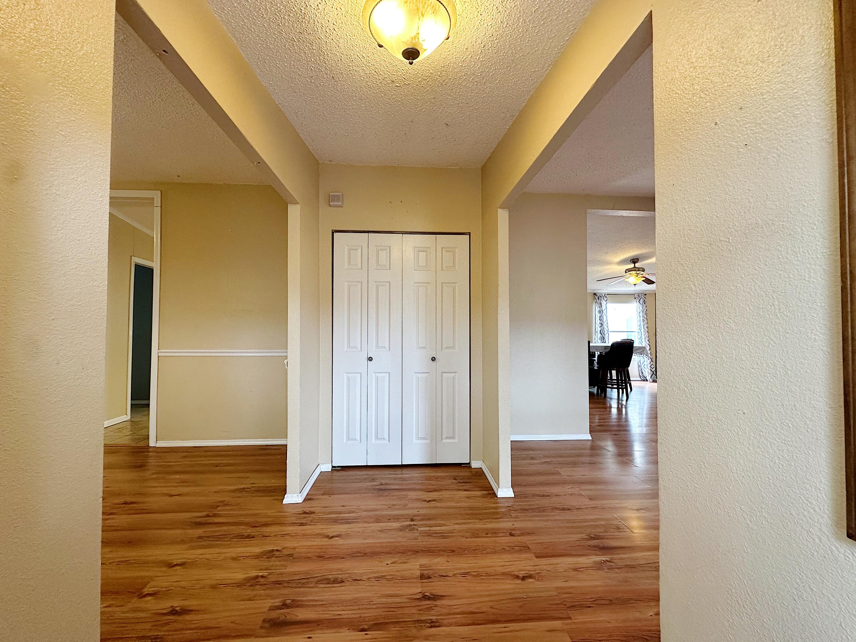 1032 Las Rosas Drive SE