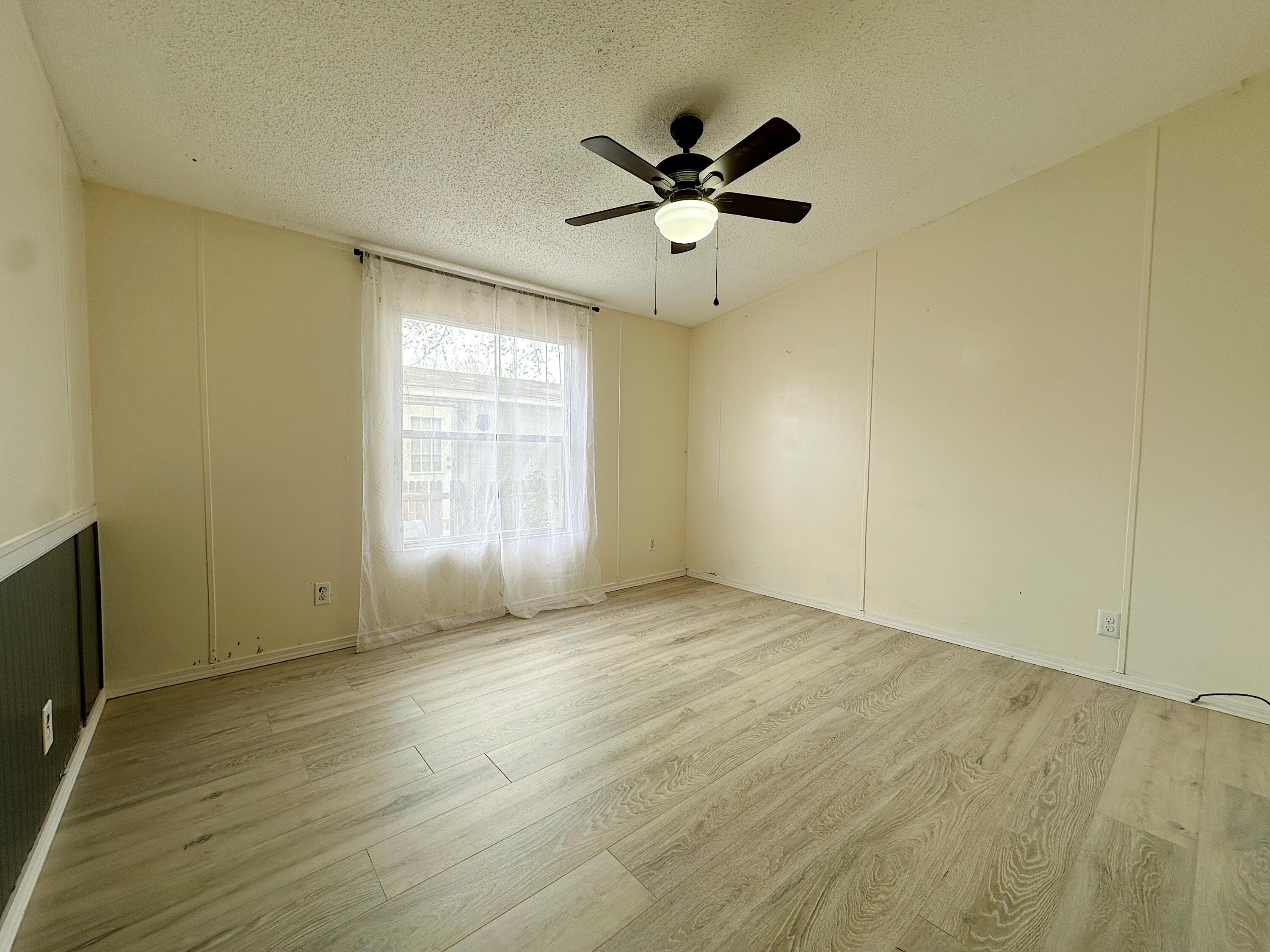 1032 Las Rosas Drive SE