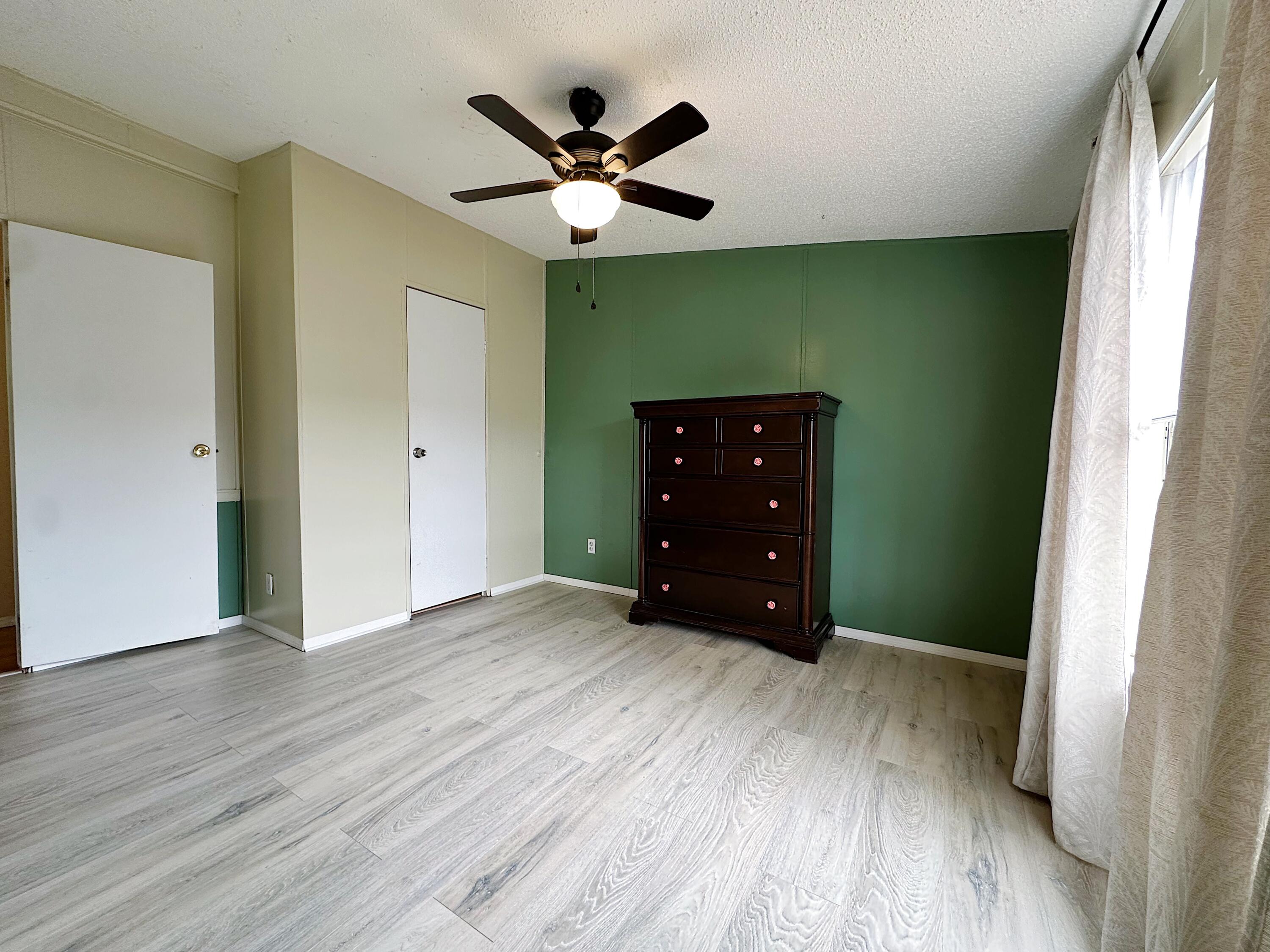 1032 Las Rosas Drive SE