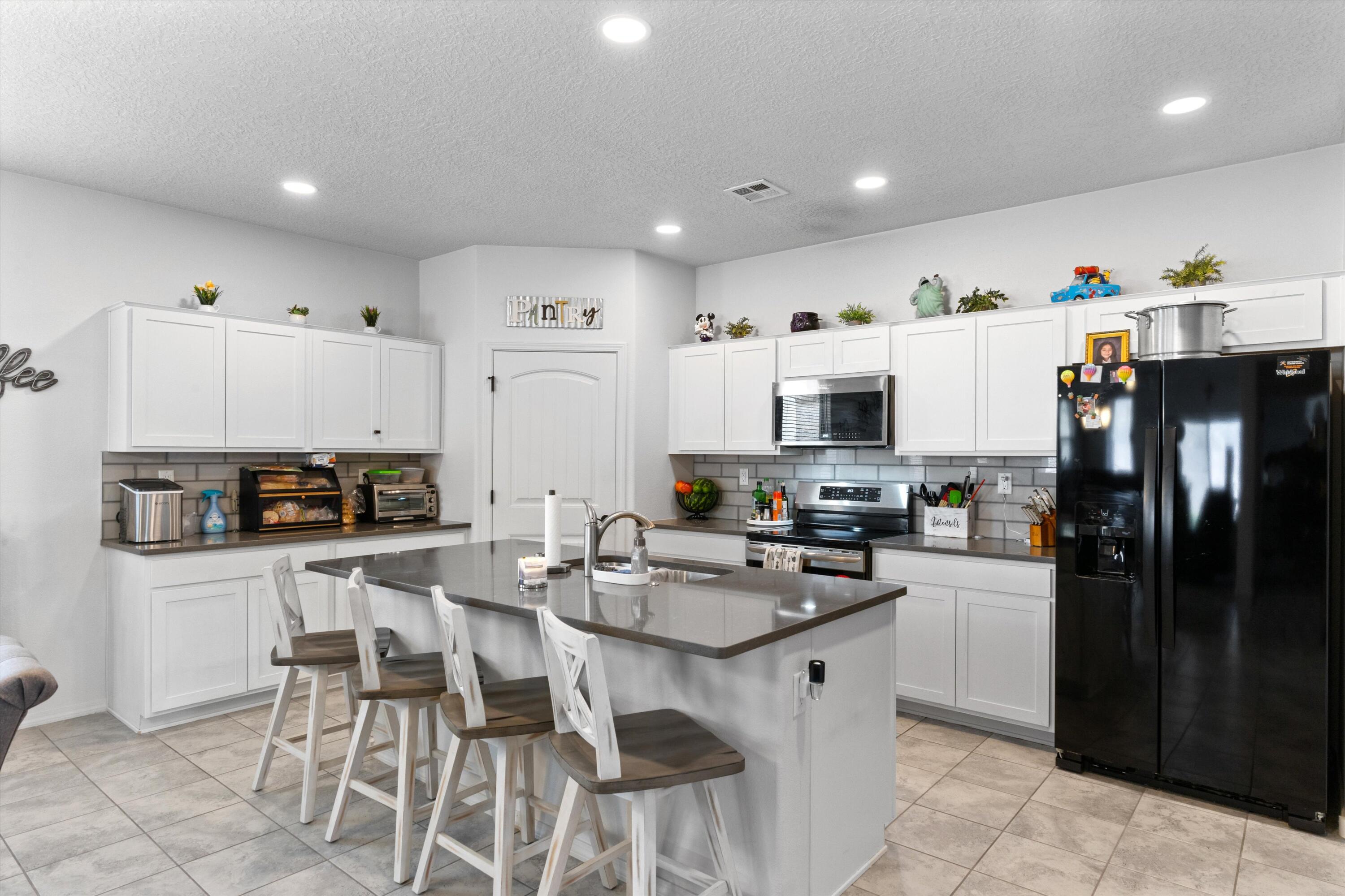 5785 Cosmo Court NE