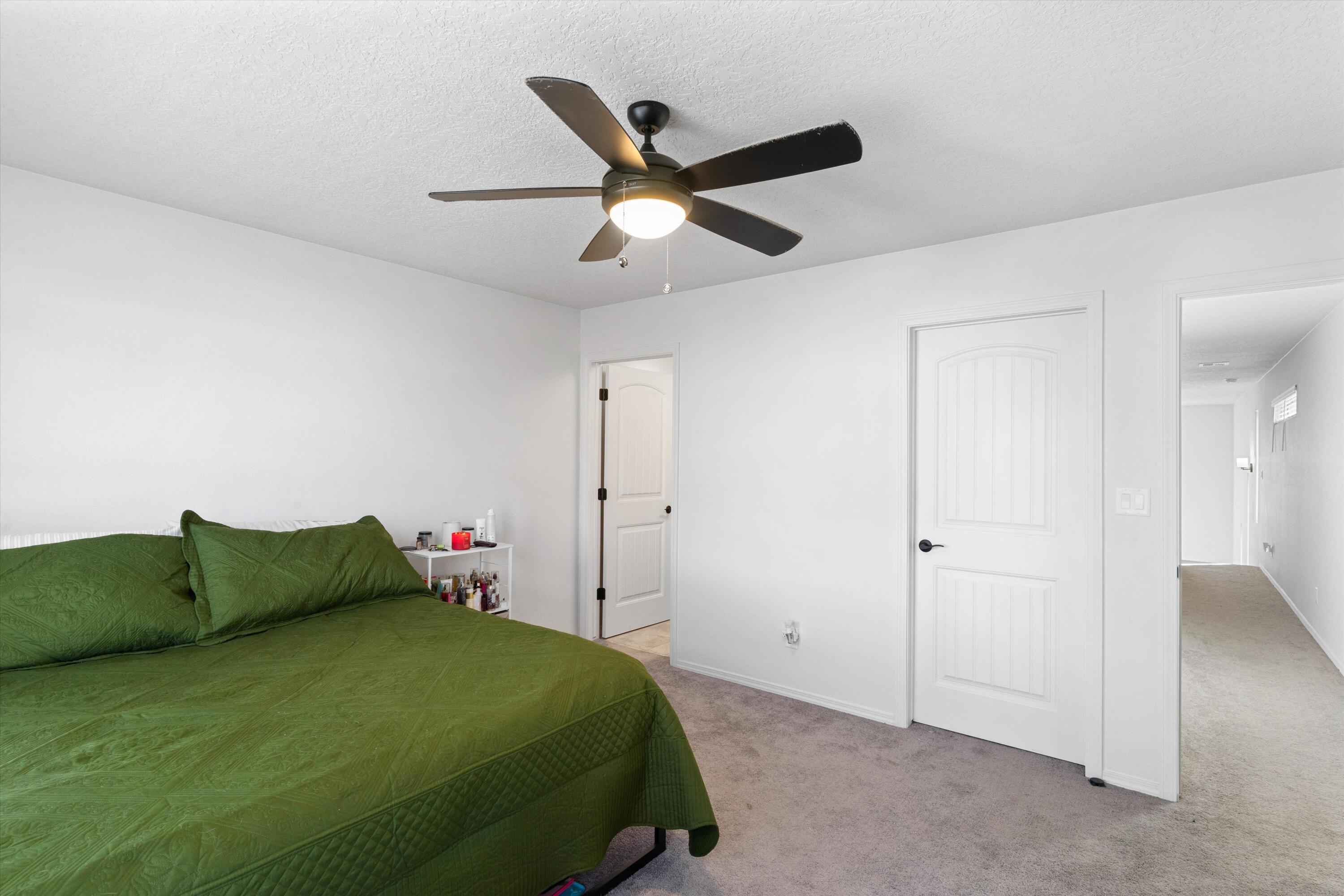 5785 Cosmo Court NE