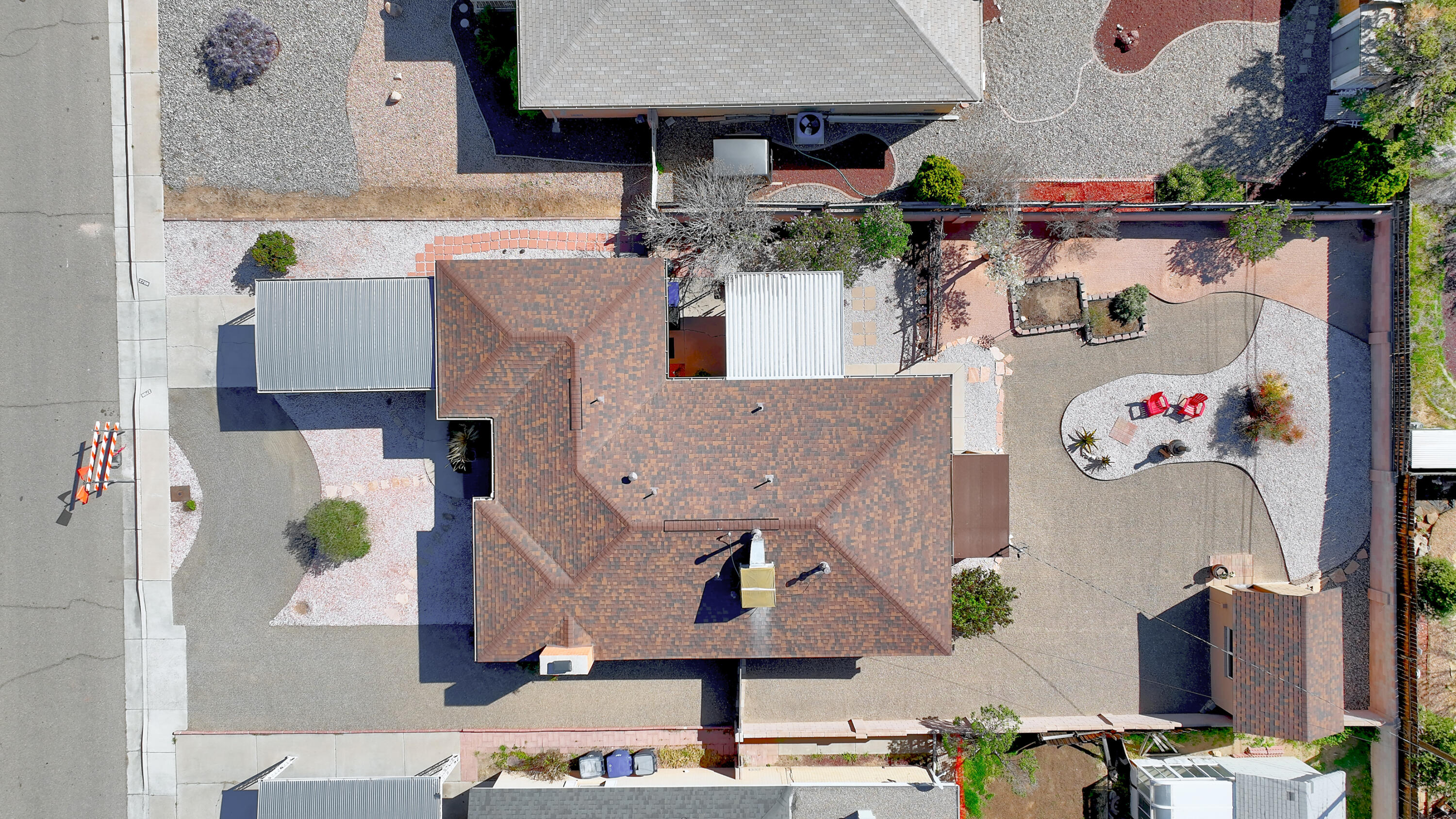 2709 Valencia Drive NE
