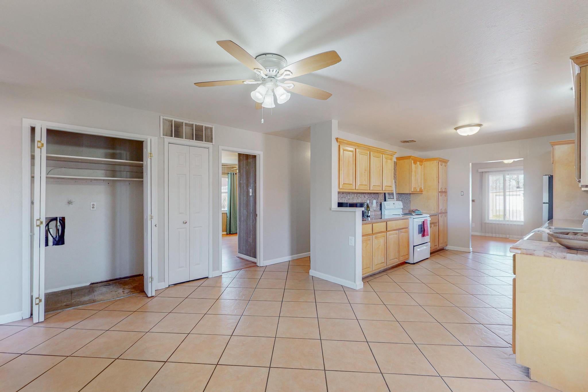 5016 Palo Duro Avenue NE