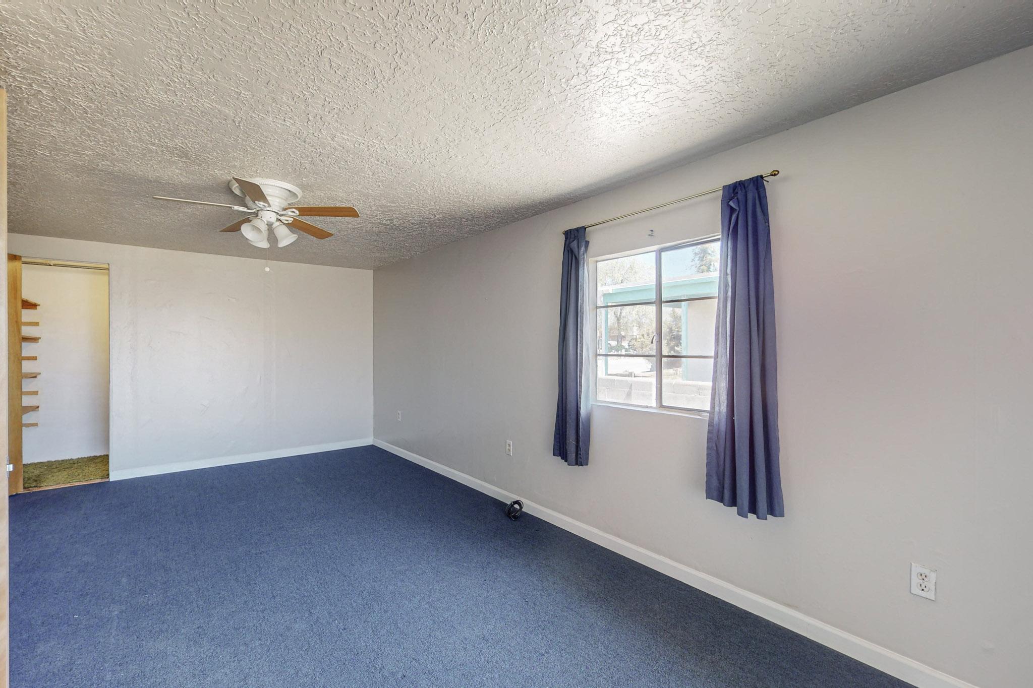 5016 Palo Duro Avenue NE