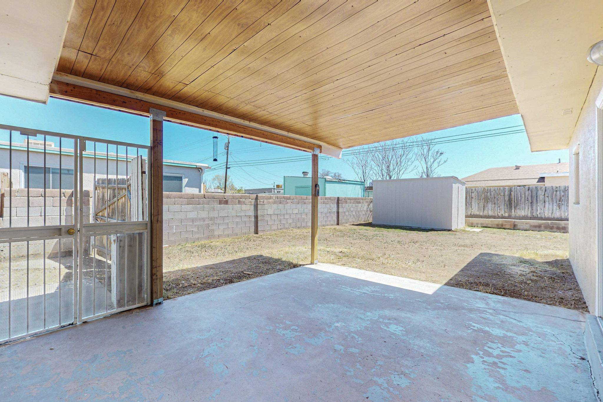 5016 Palo Duro Avenue NE