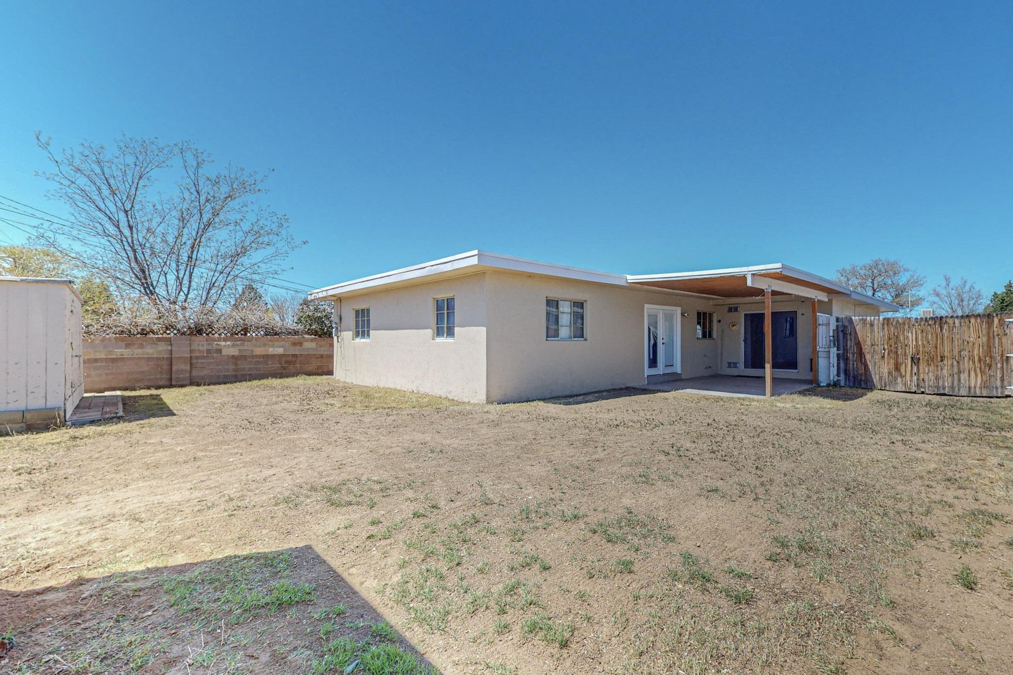 5016 Palo Duro Avenue NE