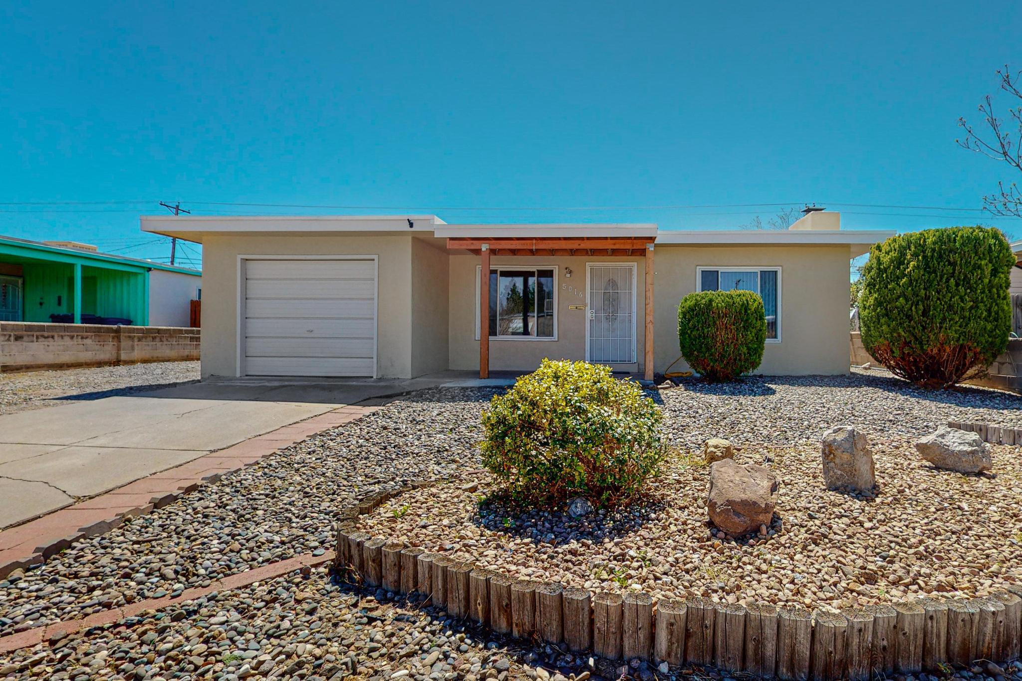 5016 Palo Duro Avenue NE