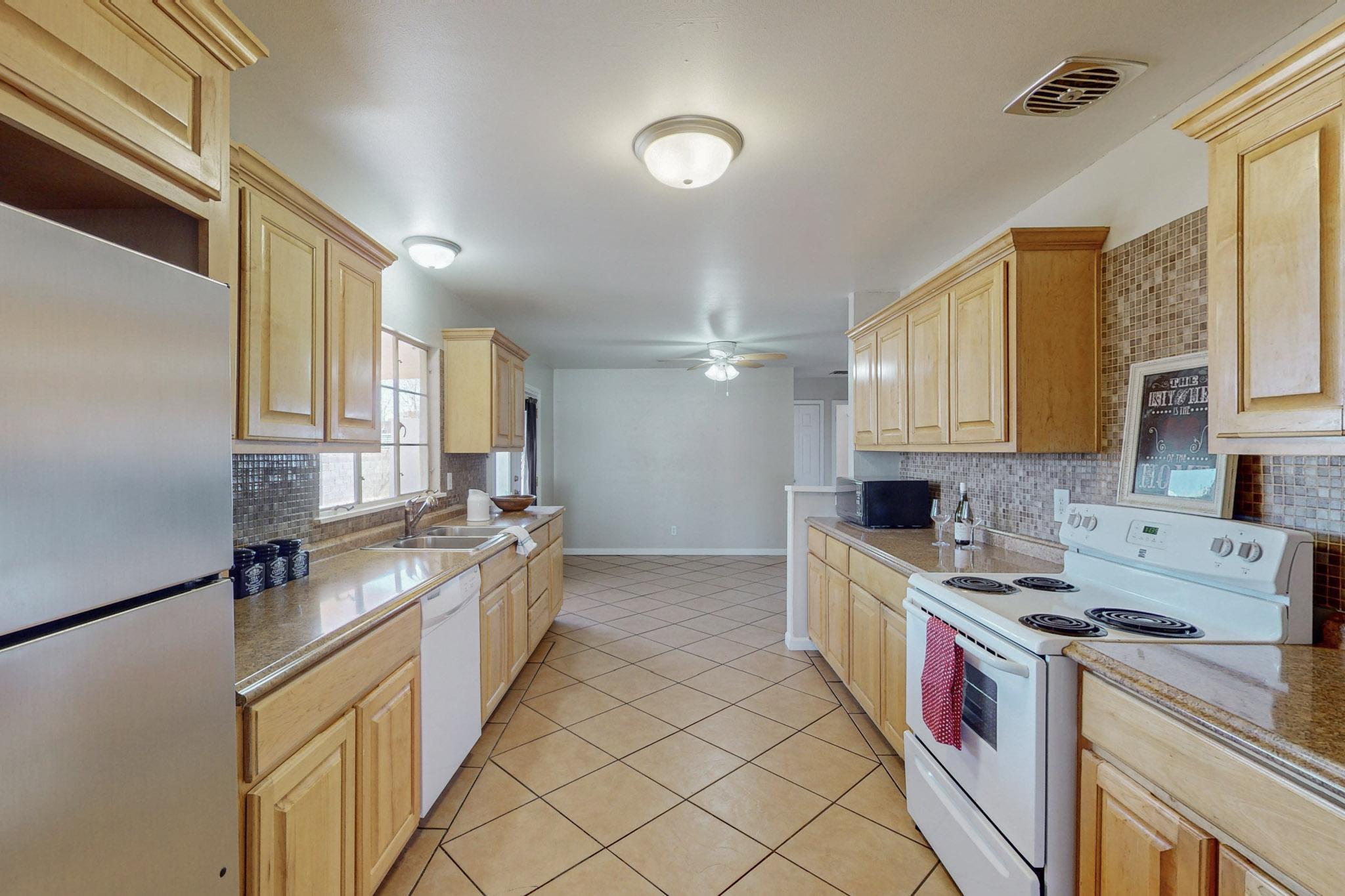 5016 Palo Duro Avenue NE