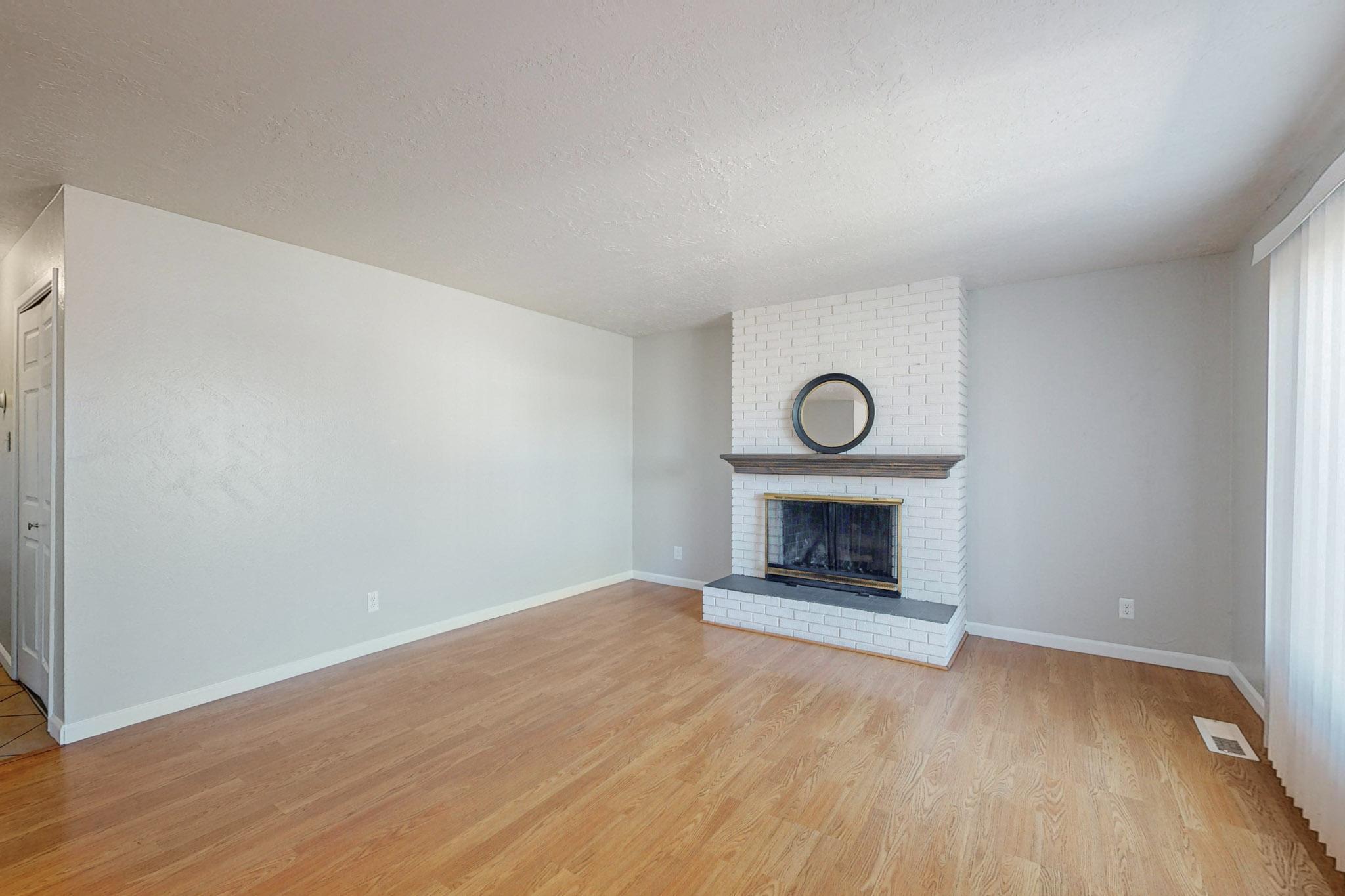 5016 Palo Duro Avenue NE