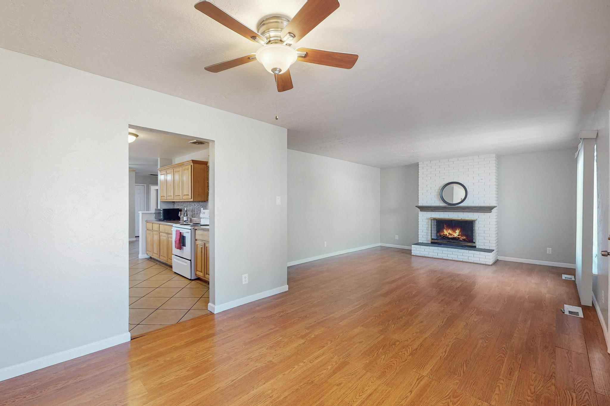 5016 Palo Duro Avenue NE