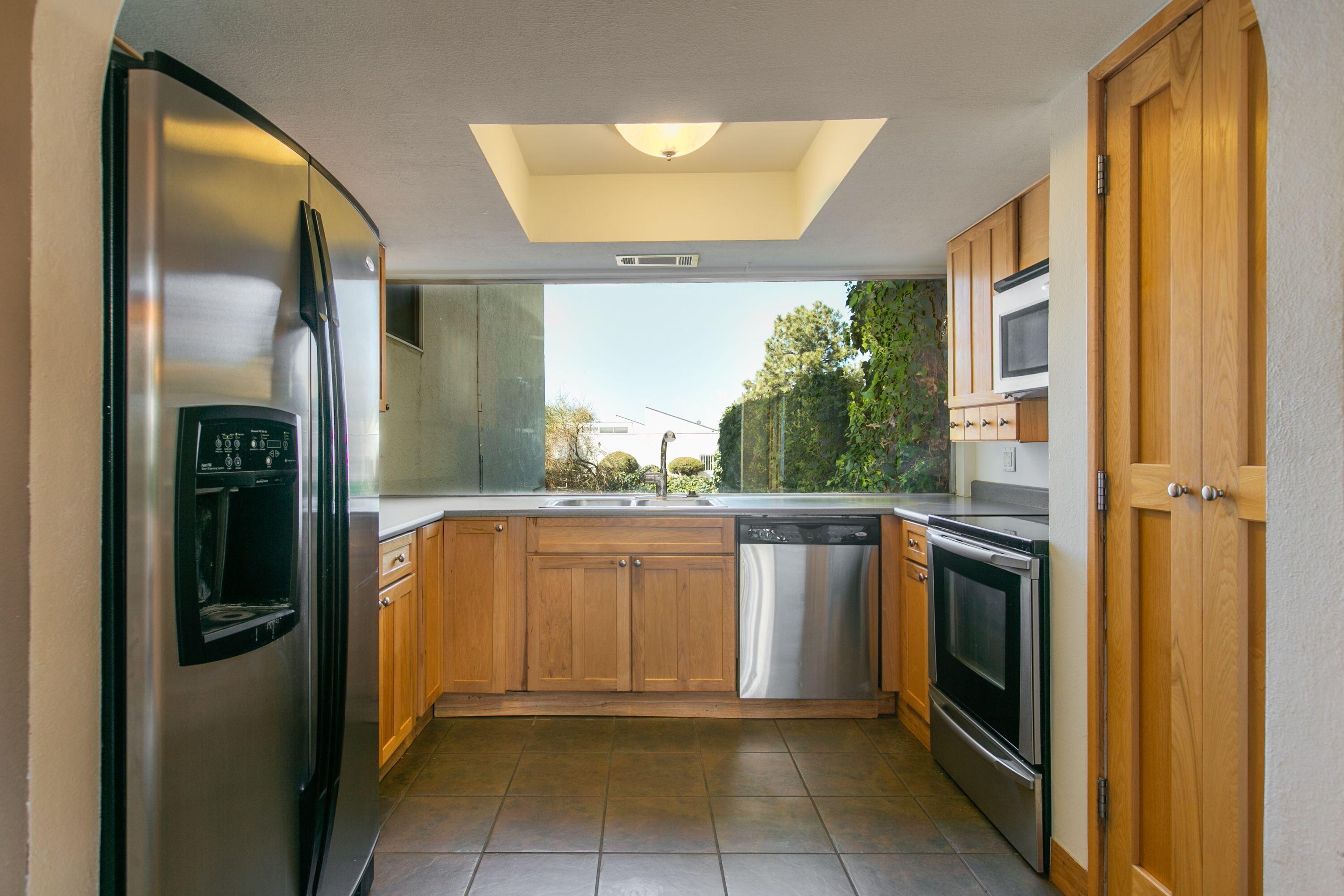1 La Villita Circle NE