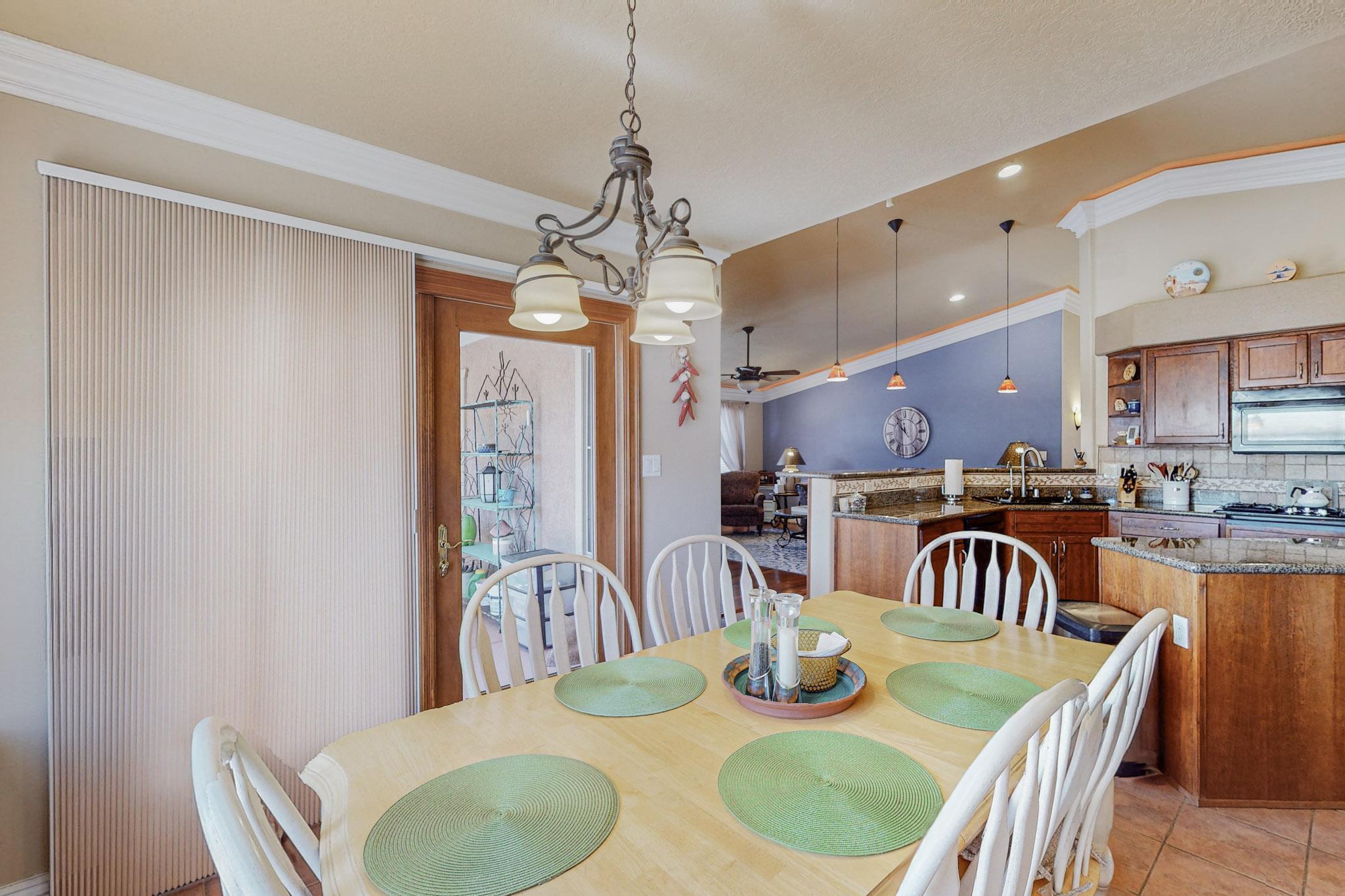 2444 Tyler Loop NE