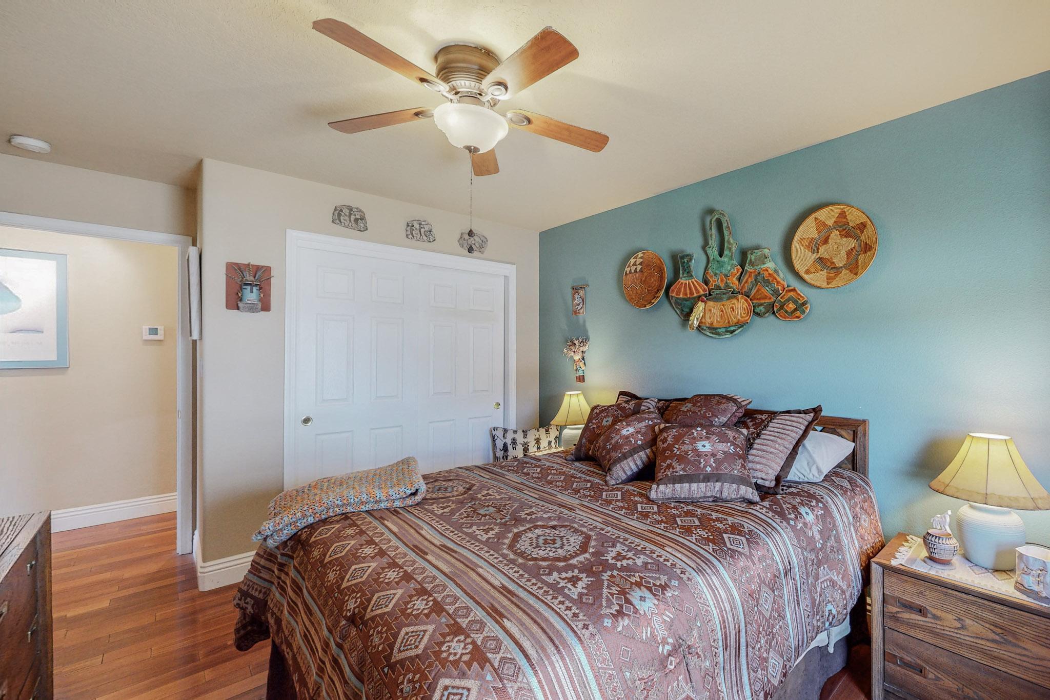 2444 Tyler Loop NE