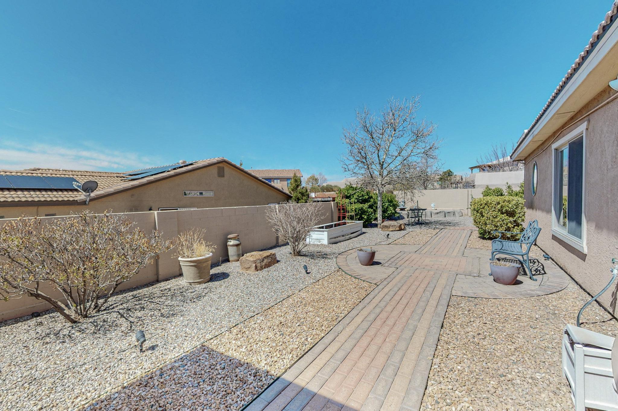 2444 Tyler Loop NE