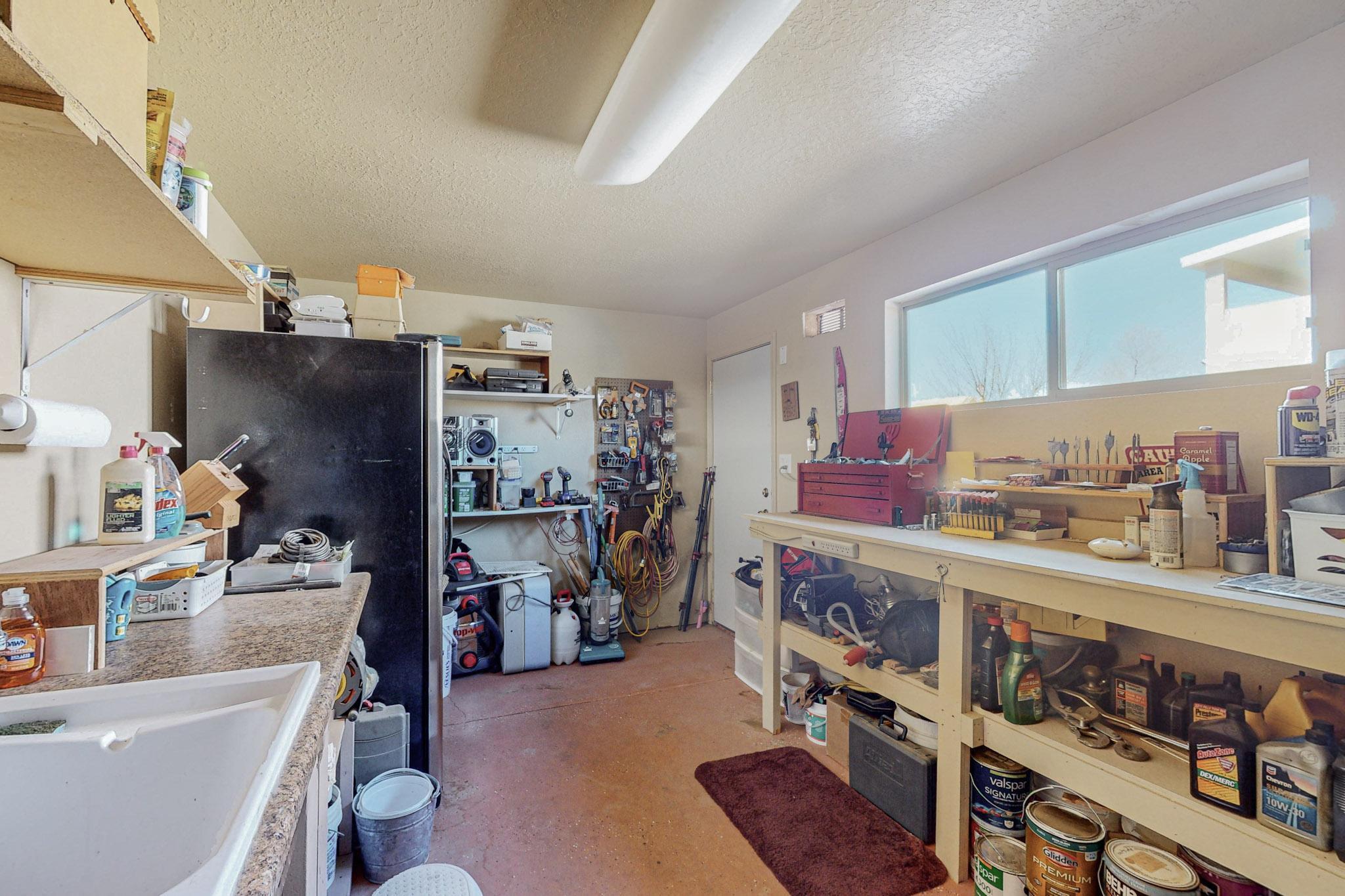 2444 Tyler Loop NE