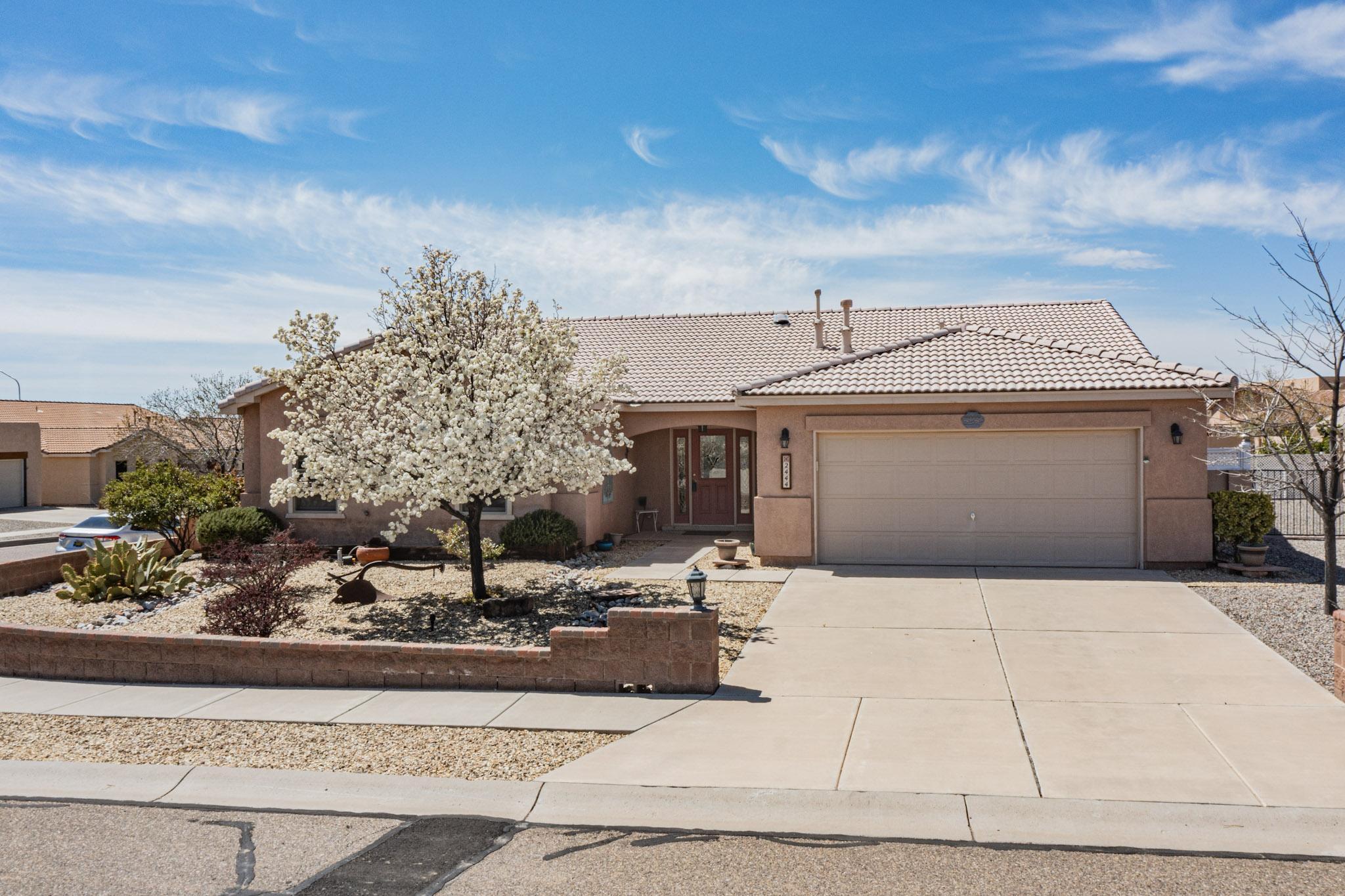 2444 Tyler Loop NE