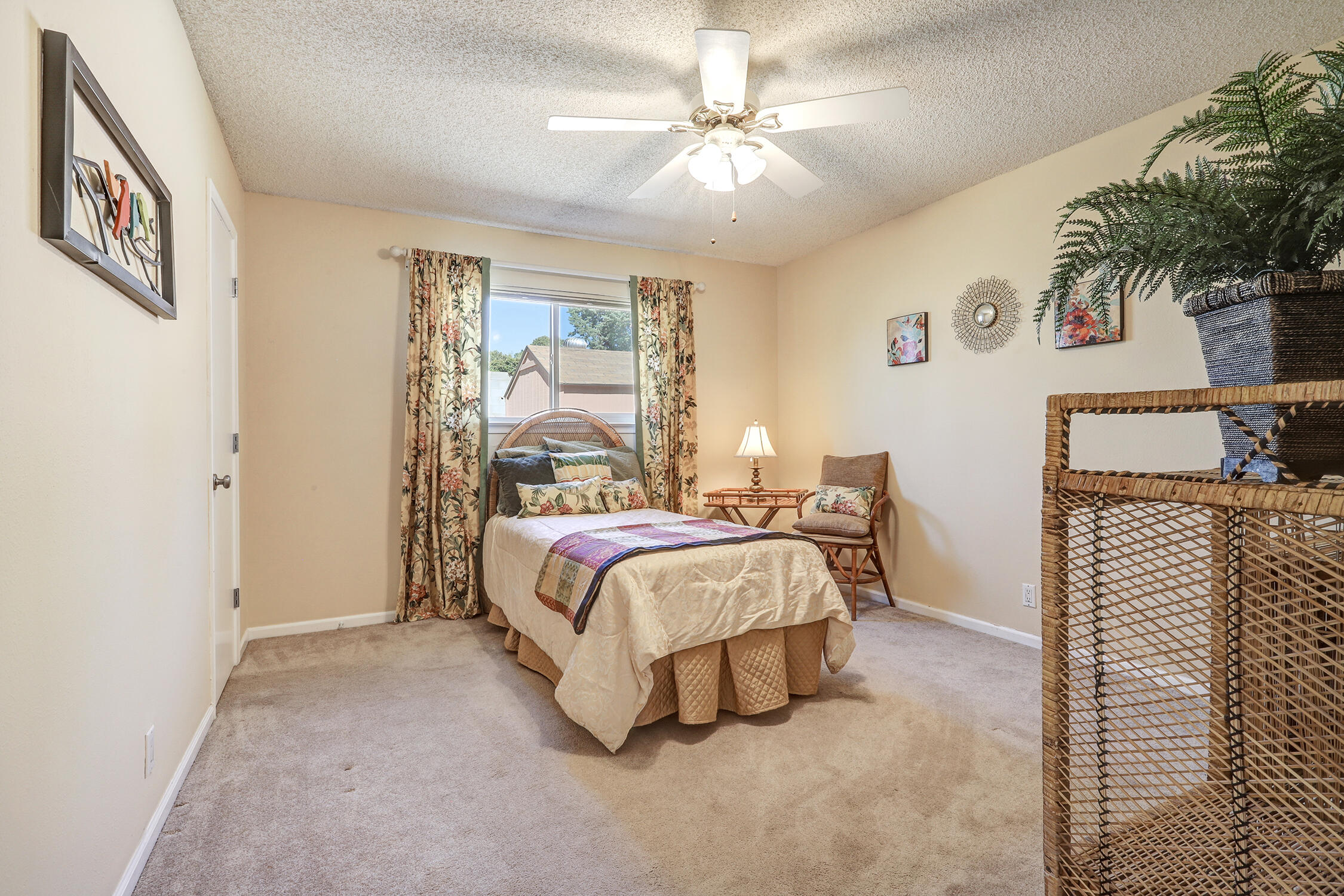 1020 Brazos Place SE