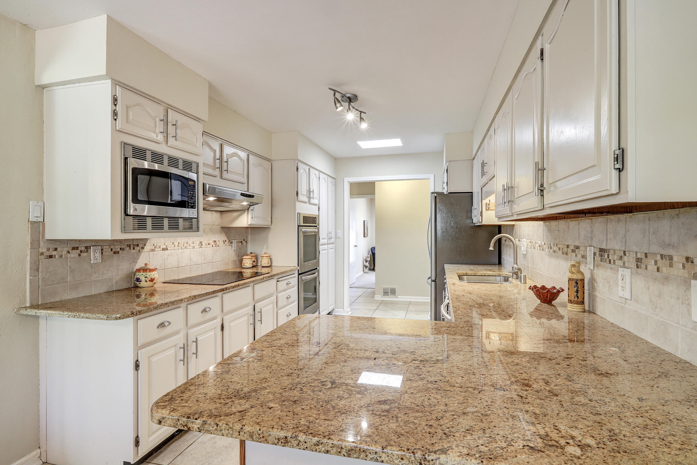 1020 Brazos Place SE