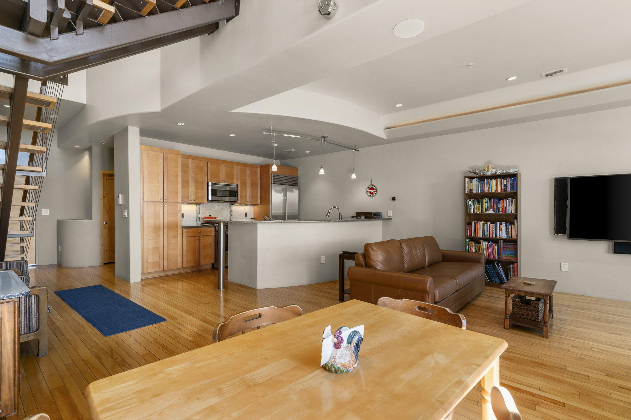 3339 Central Avenue NE 316