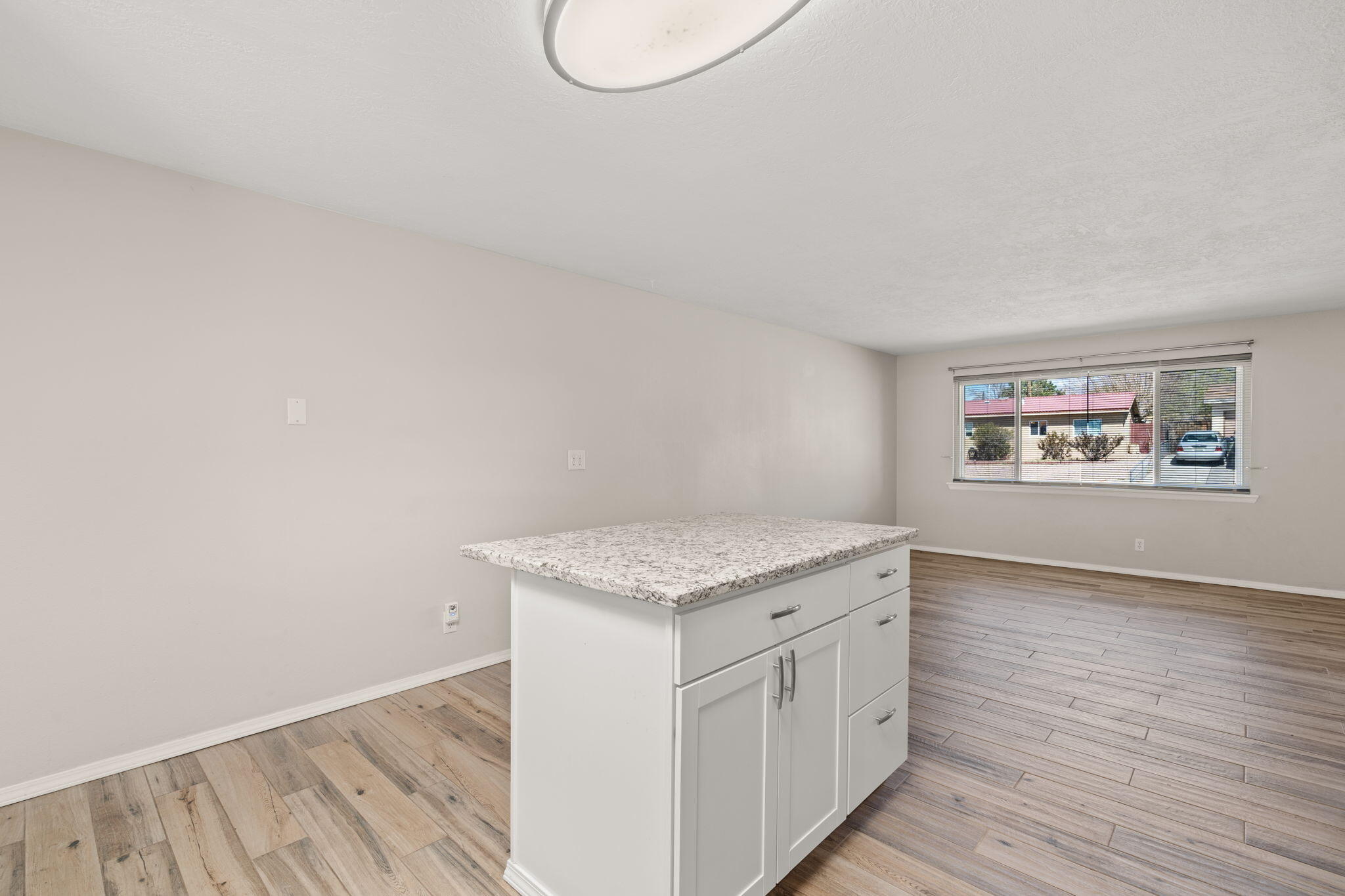 11418 Ralph Avenue NE