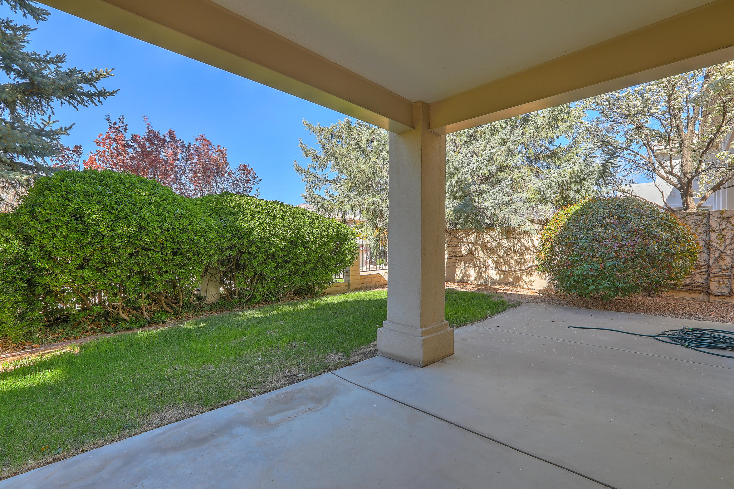 11021 Bridgepointe Court NE