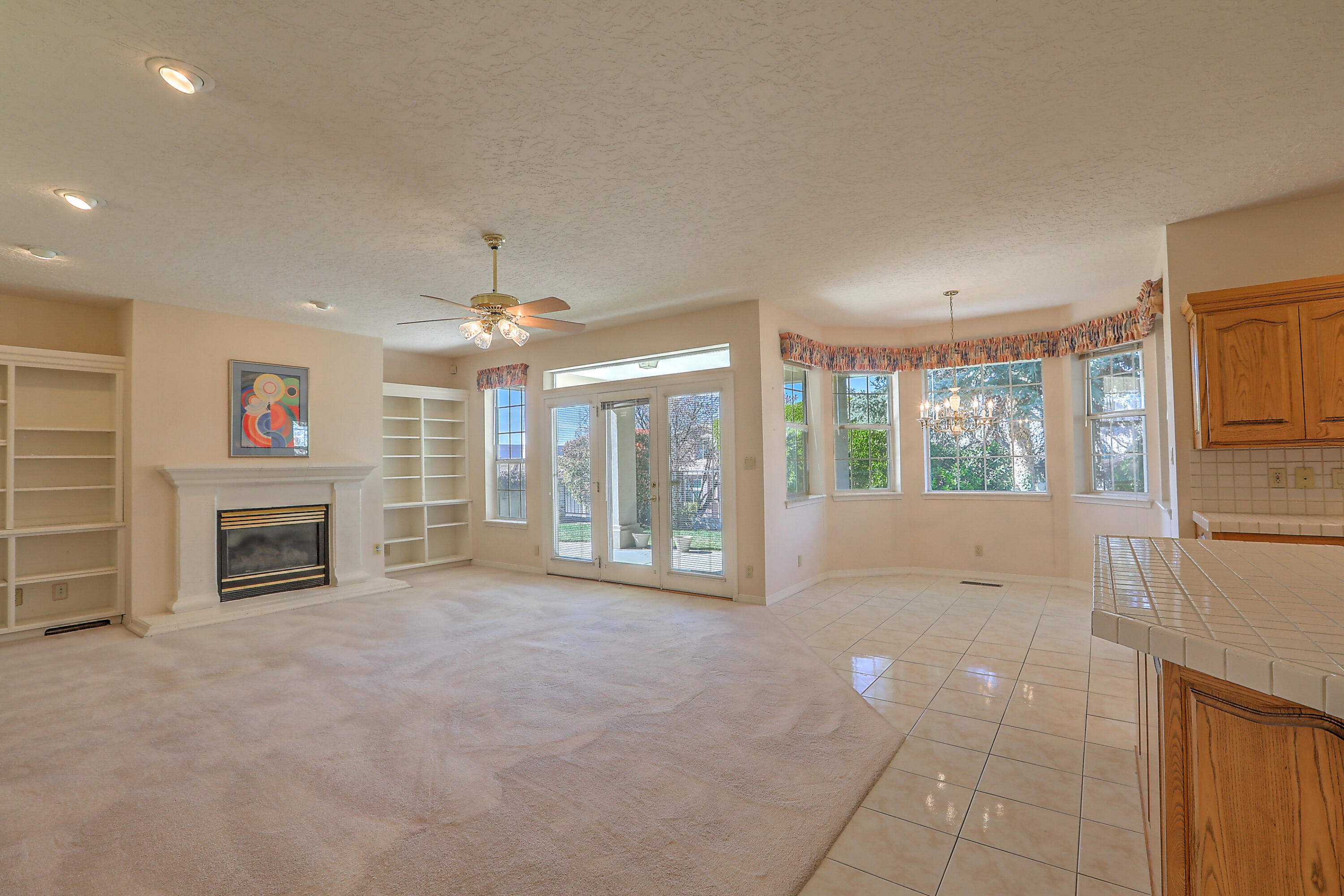 11021 Bridgepointe Court NE