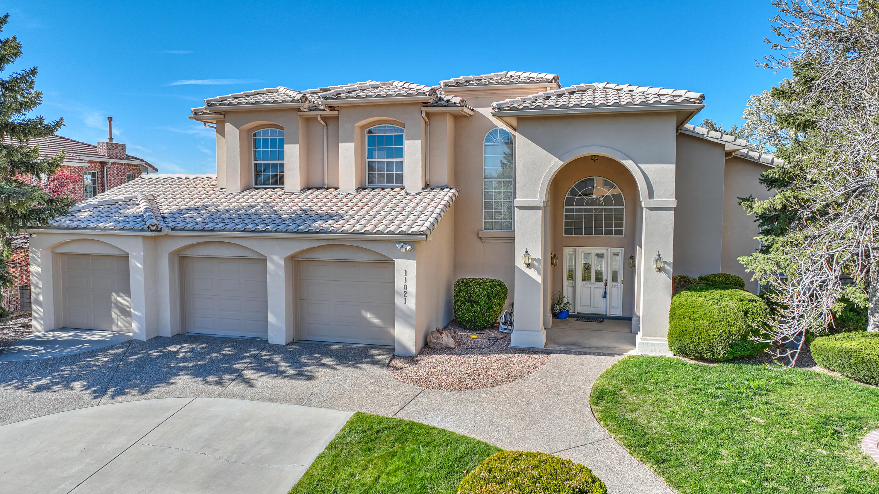 11021 Bridgepointe Court NE
